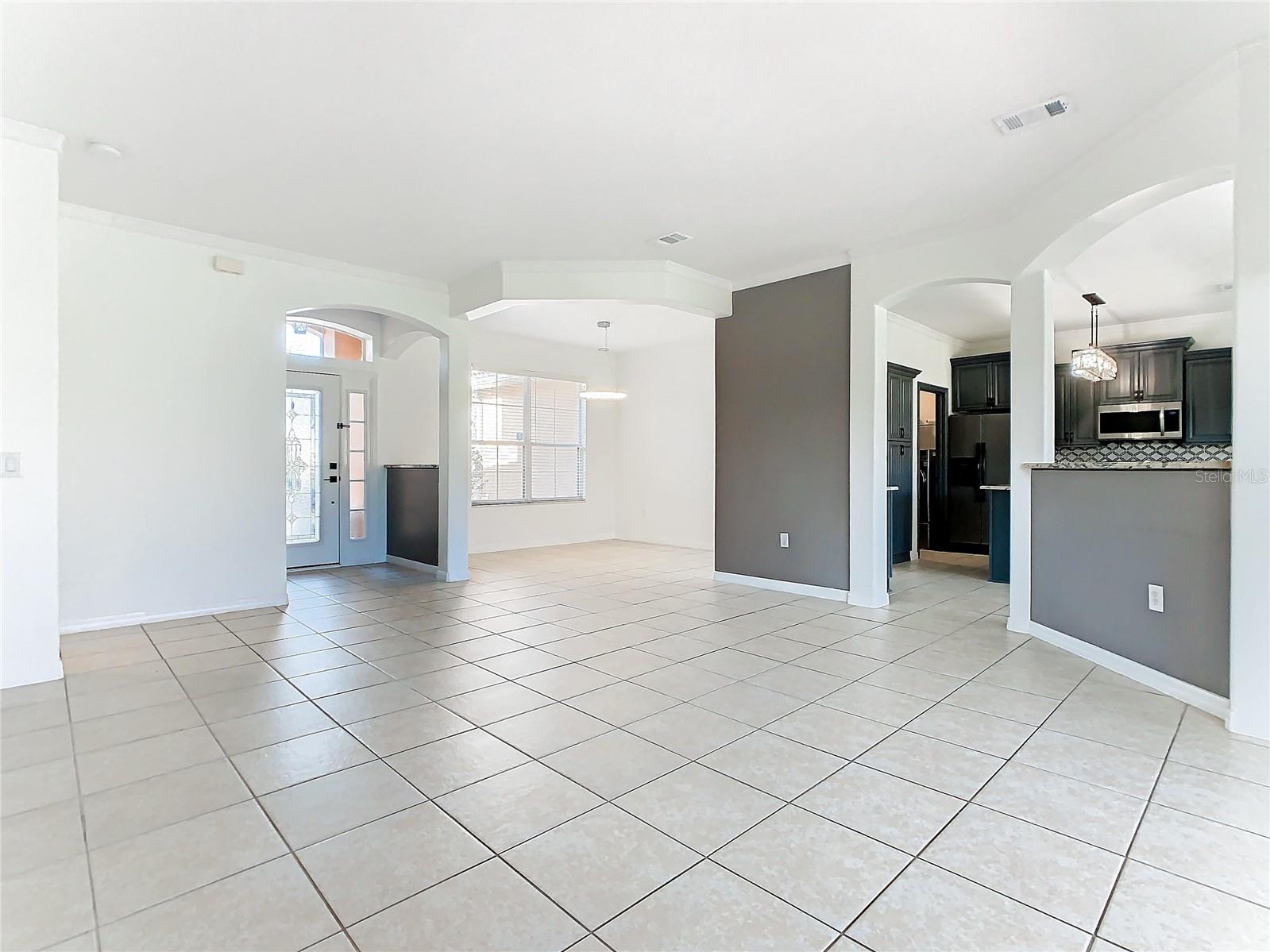 Image 6 of 58 For 3623 Weatherfield Drive
