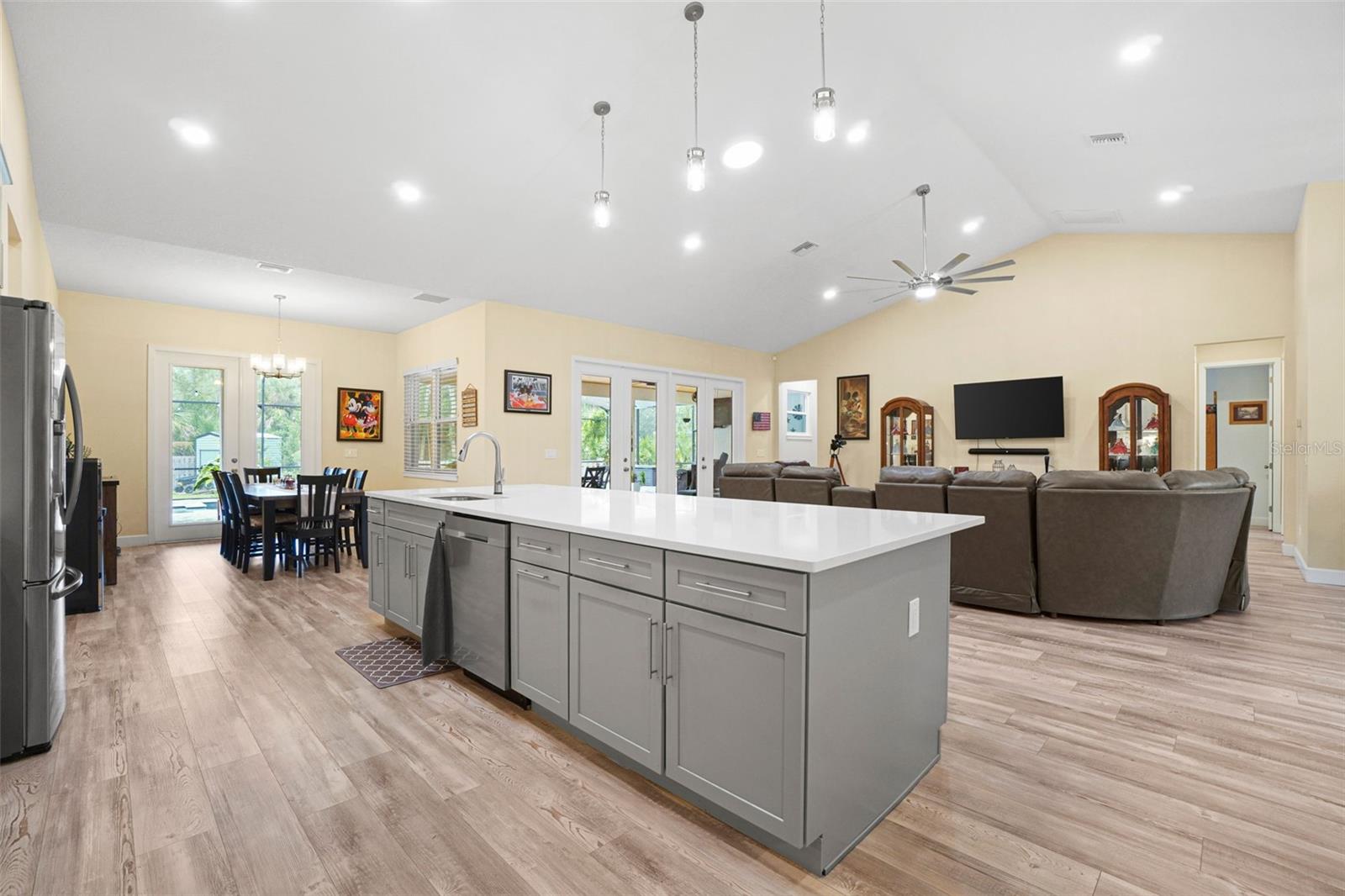 Image 15 of 71 For 3230 Pheasant Trail