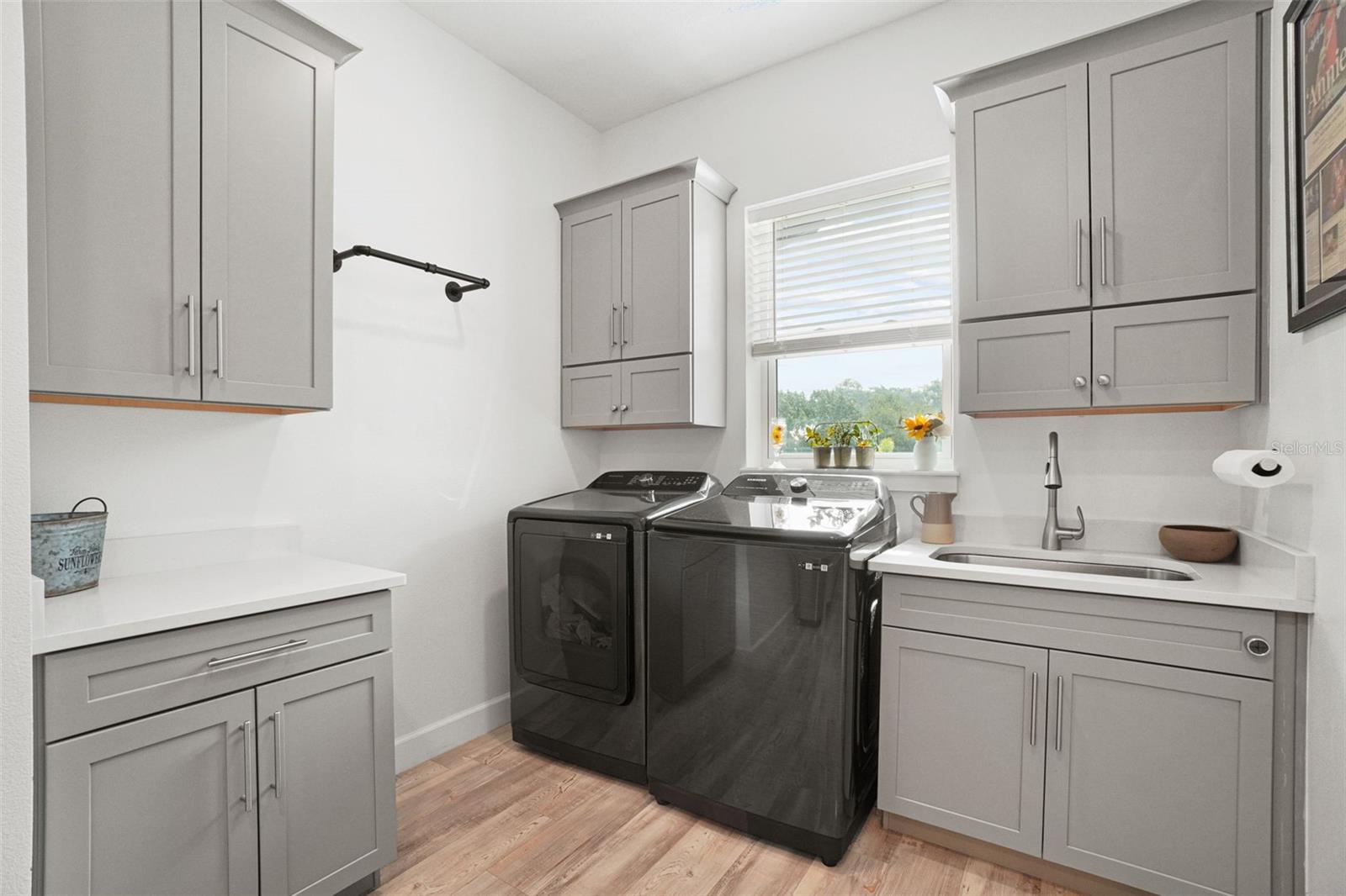 Image 19 of 71 For 3230 Pheasant Trail