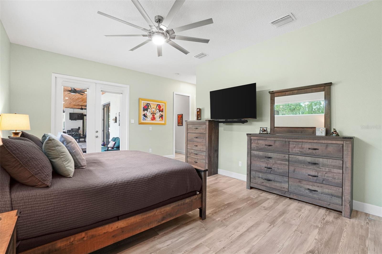 Image 22 of 71 For 3230 Pheasant Trail