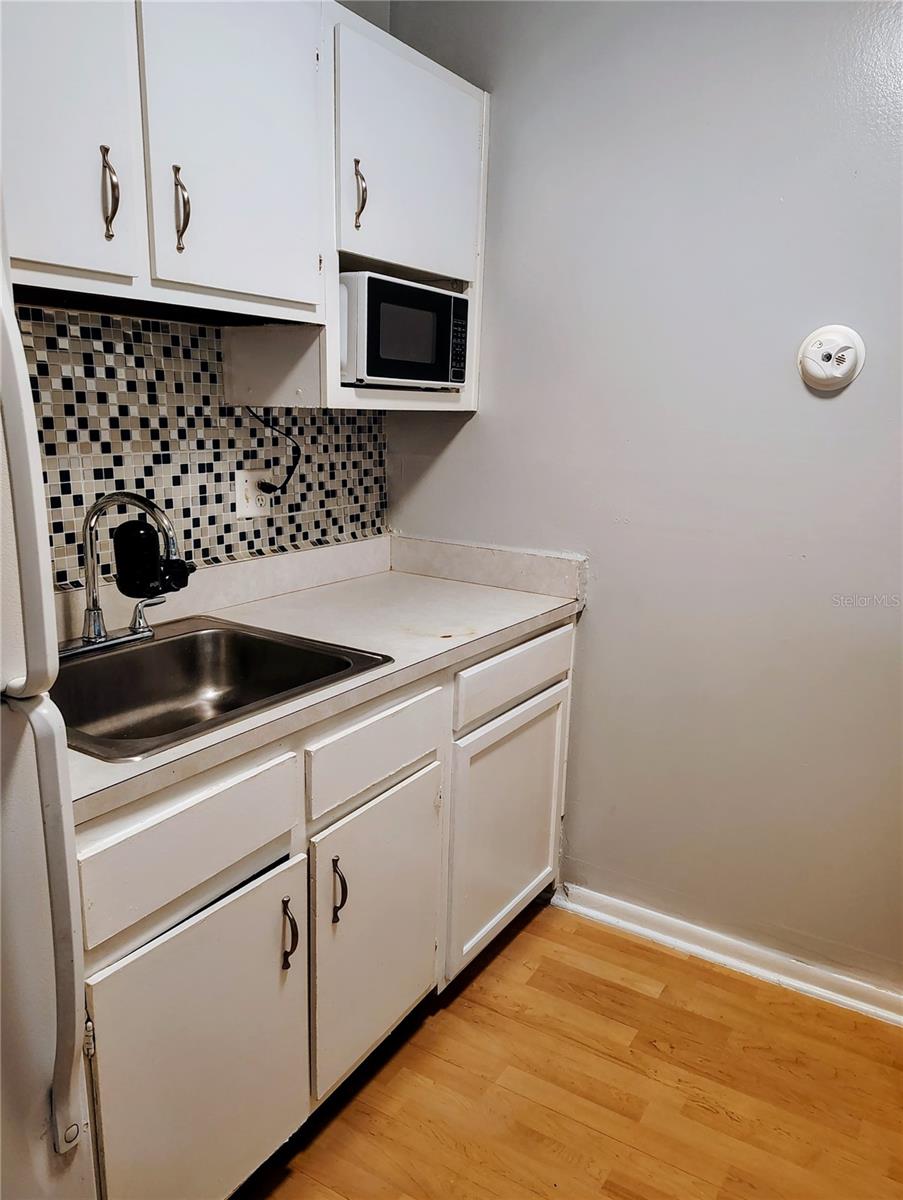 Image 12 of 20 For 3242 Semoran Boulevard 21
