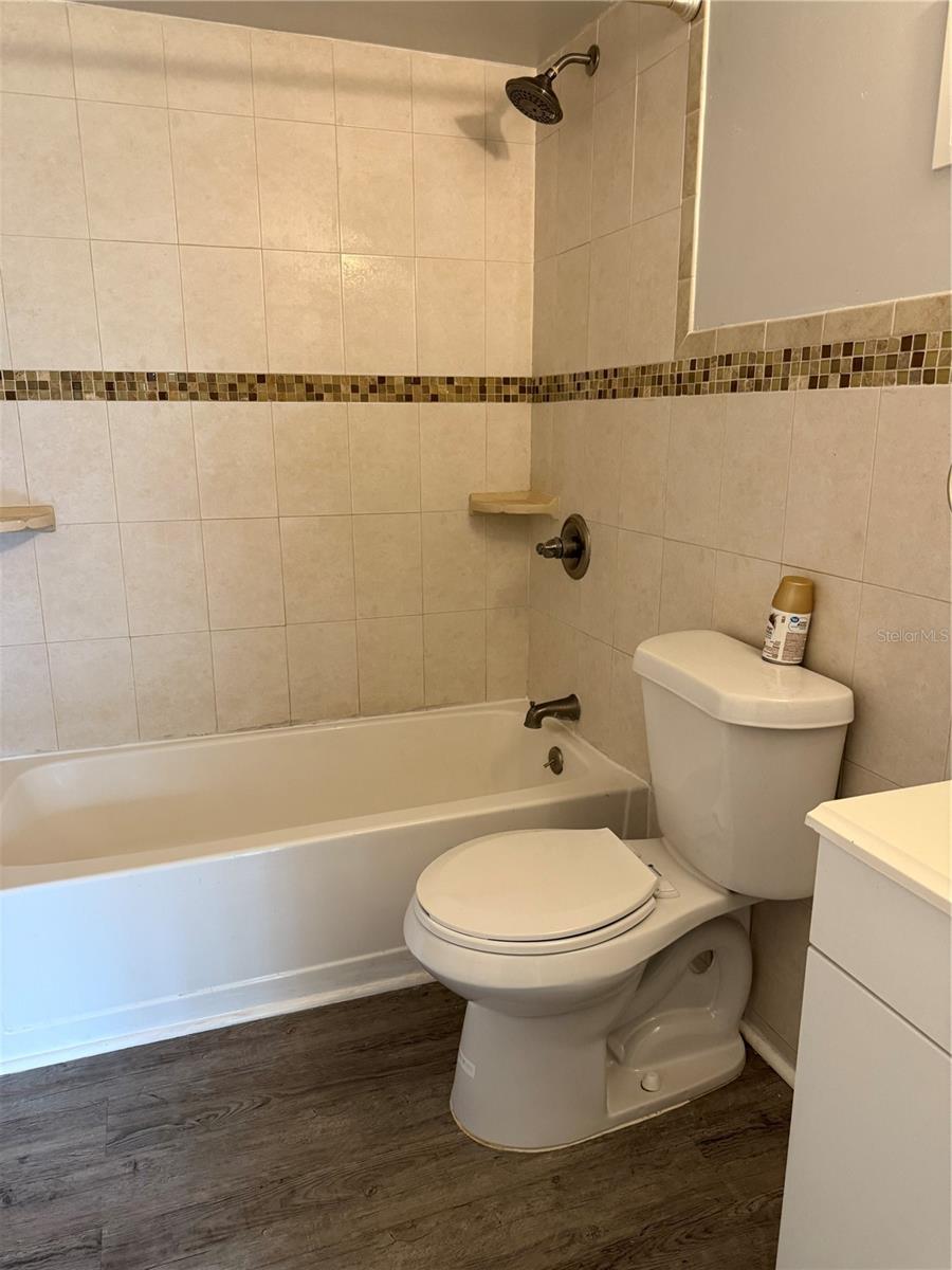 Image 17 of 20 For 3242 Semoran Boulevard 21