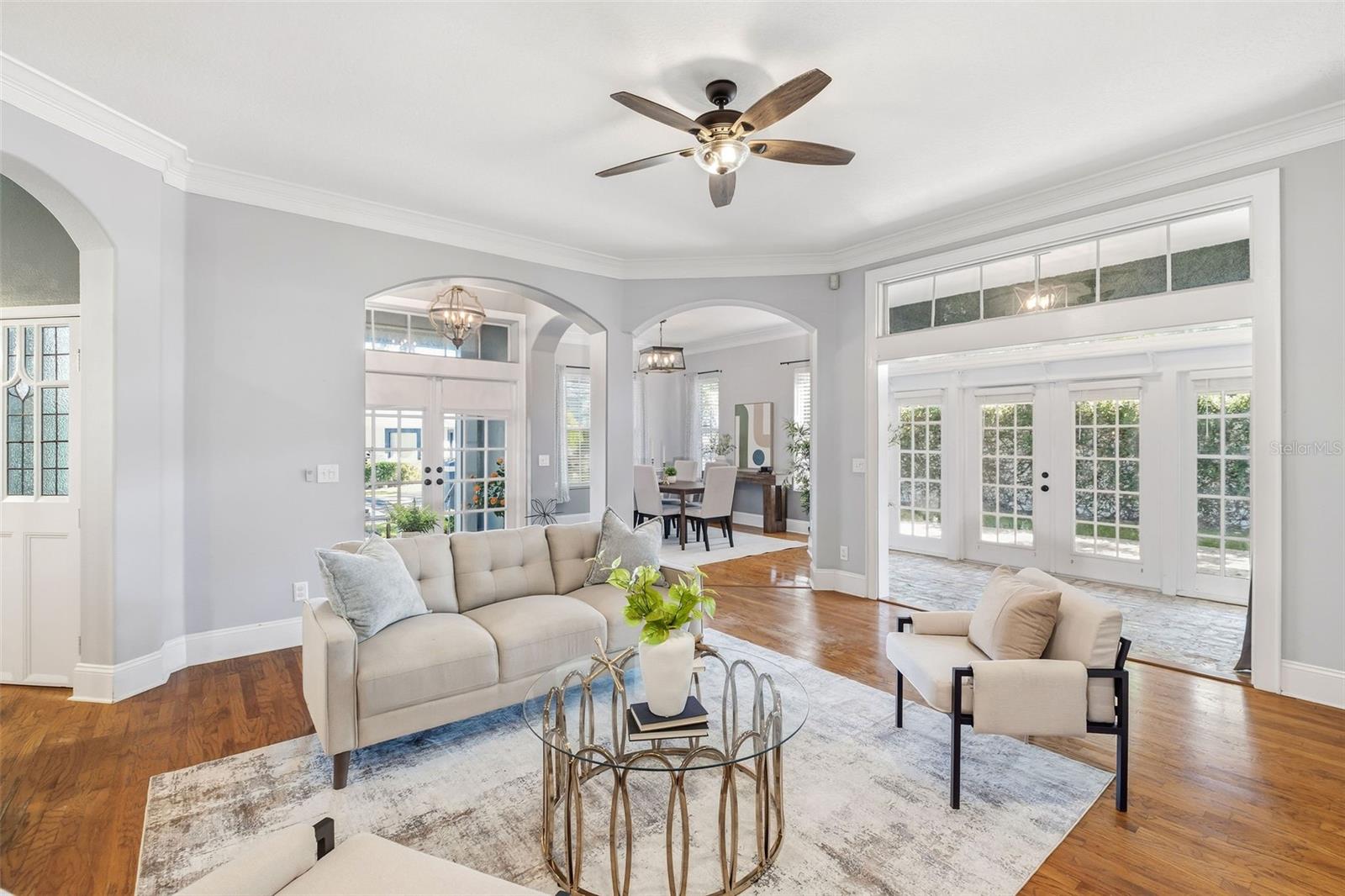 Image 5 of 37 For 601 Lake Harbor Circle