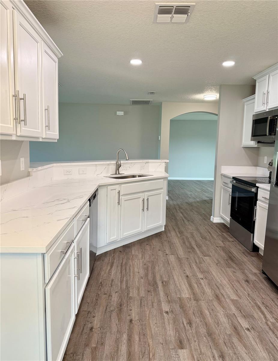 Image 3 of 26 For 30919 Water Lily Drive