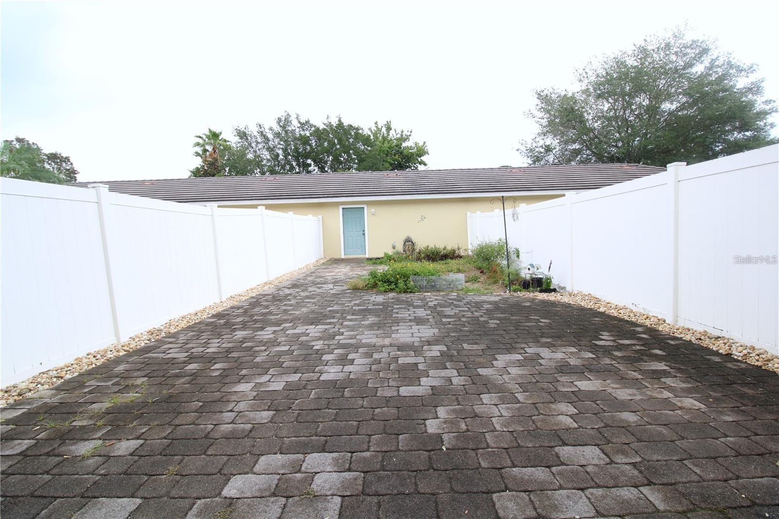 Image 32 of 35 For 7347 Millstone Street