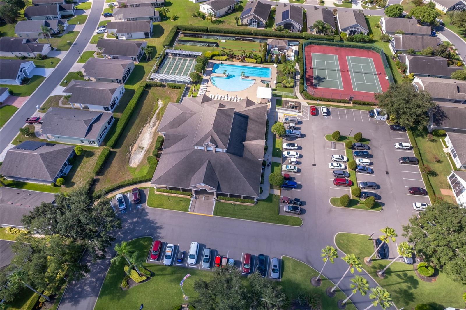 Image 42 of 64 For 208 Del Sol Avenue