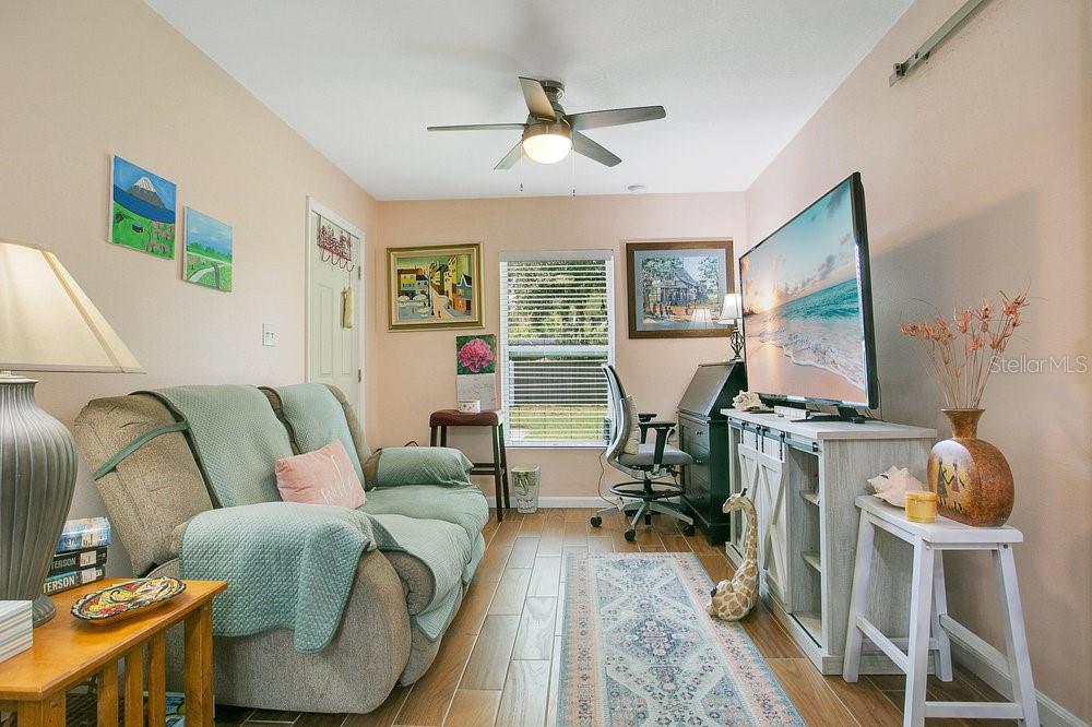Image 13 of 42 For 2952 Erskine Drive