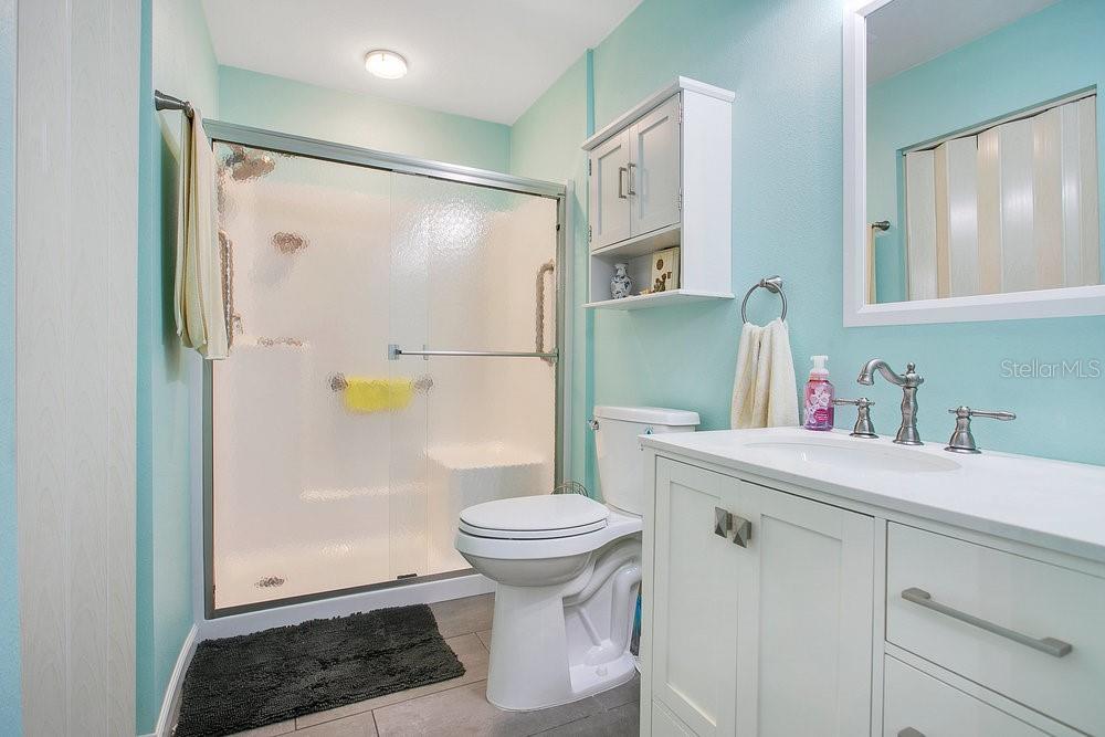 Image 17 of 42 For 2952 Erskine Drive