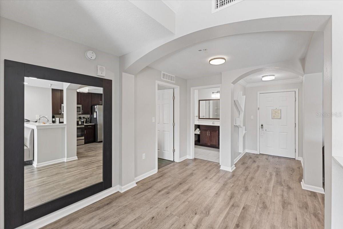 Image 3 of 19 For 14501 Grove Resort Avenue 1742
