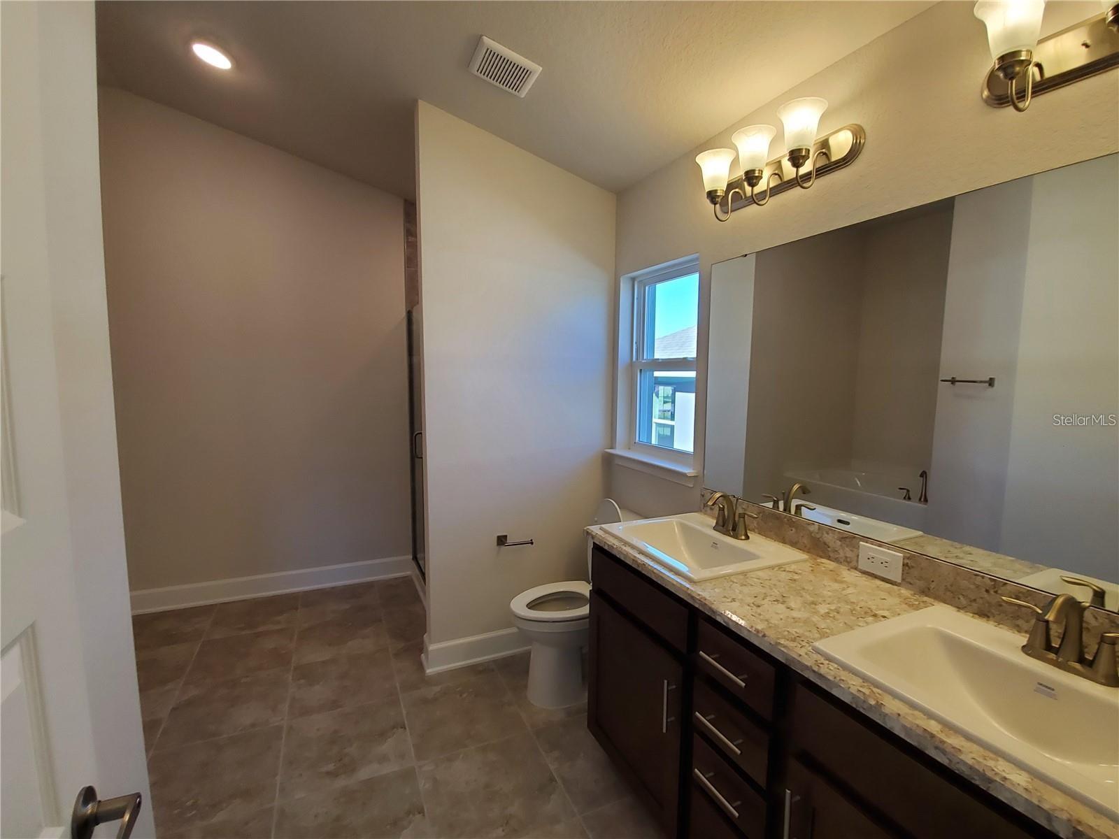 Image 11 of 26 For 1081 Citrus Landing Boulevard
