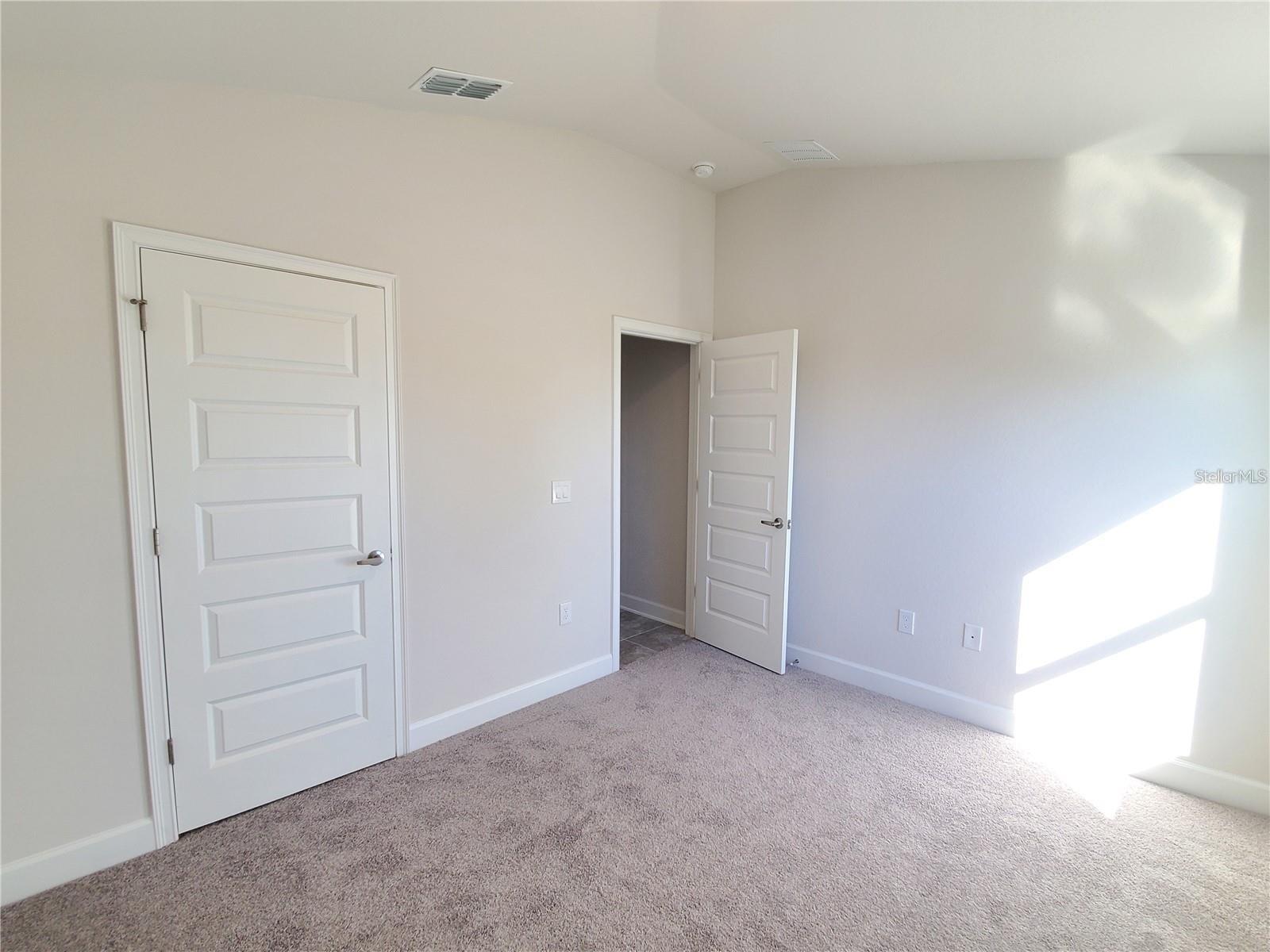 Image 14 of 26 For 1081 Citrus Landing Boulevard