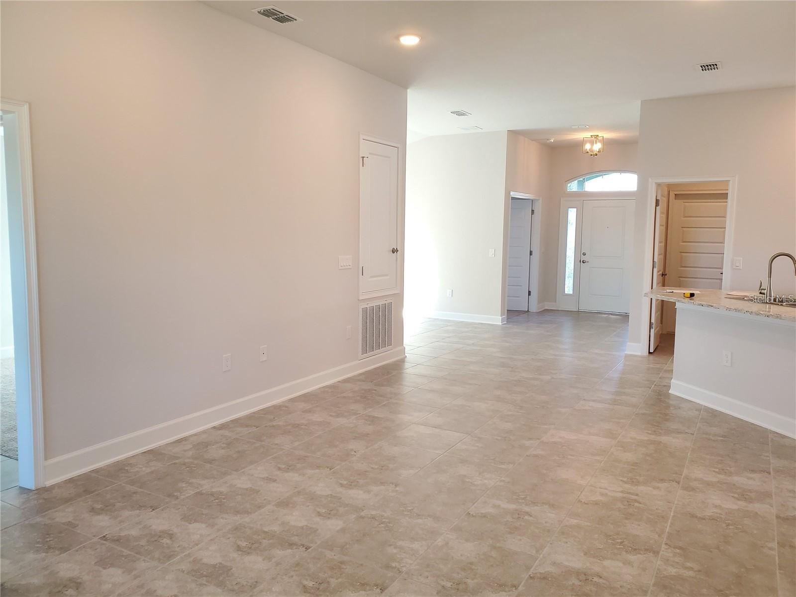 Image 6 of 26 For 1081 Citrus Landing Boulevard