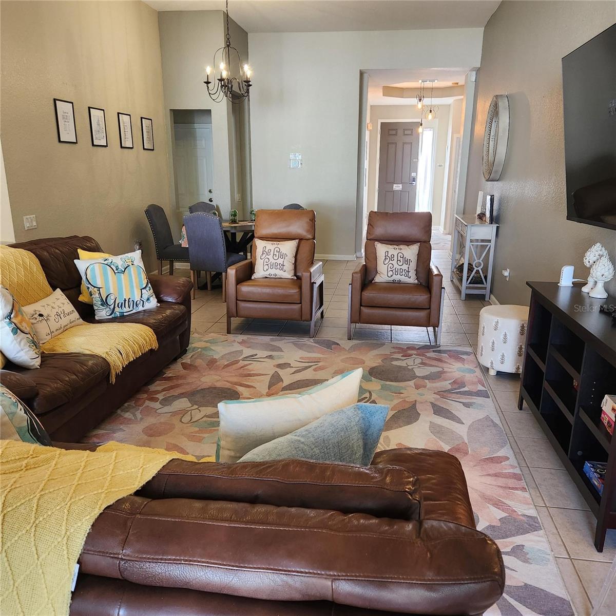 Image 12 of 82 For 2703 Manesty Lane