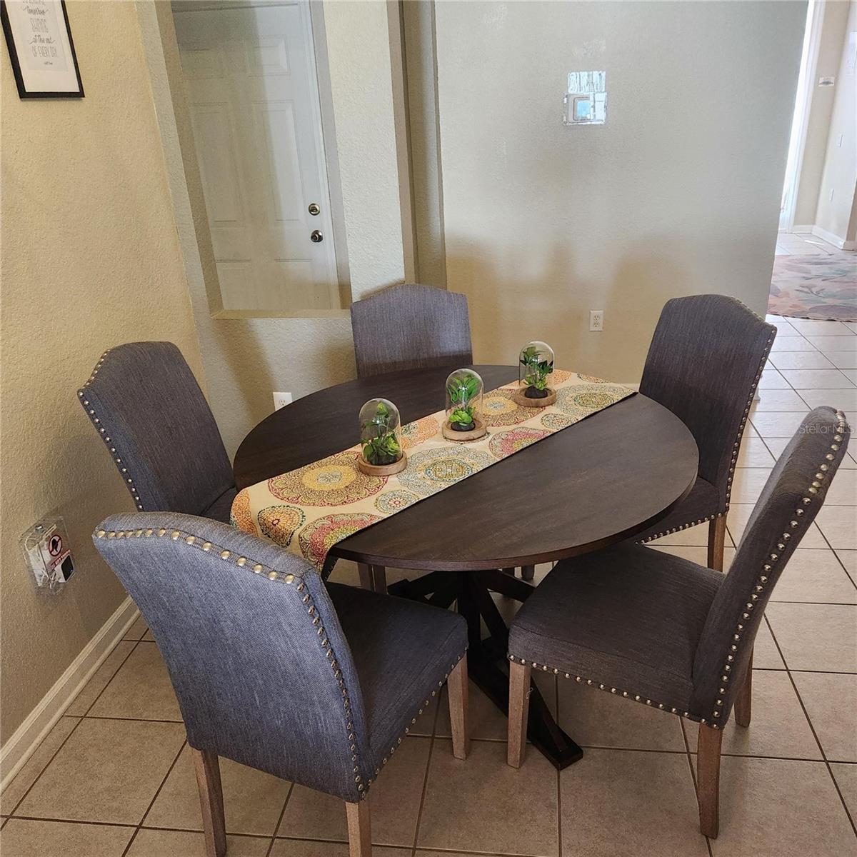 Image 18 of 82 For 2703 Manesty Lane