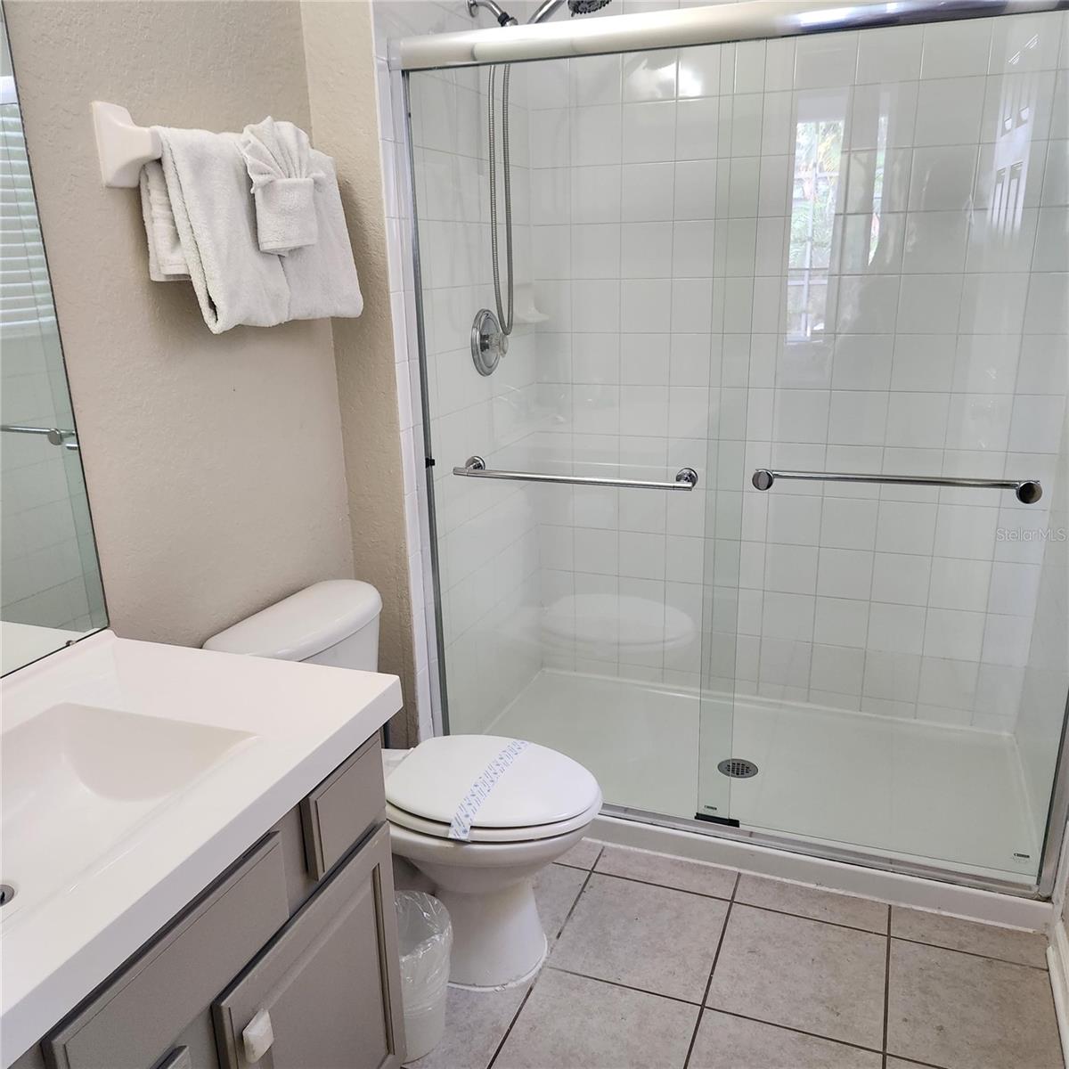 Image 23 of 82 For 2703 Manesty Lane