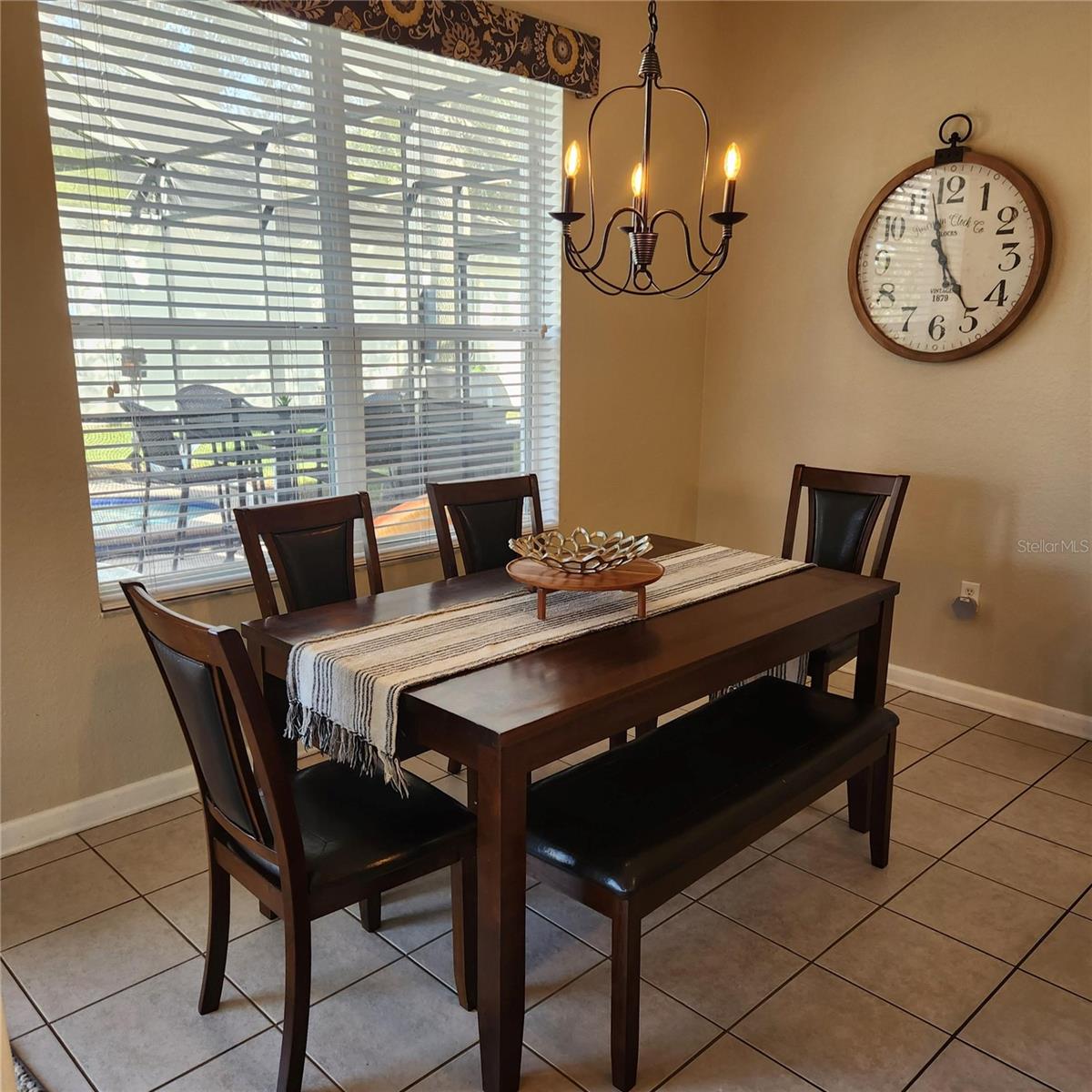 Image 9 of 82 For 2703 Manesty Lane