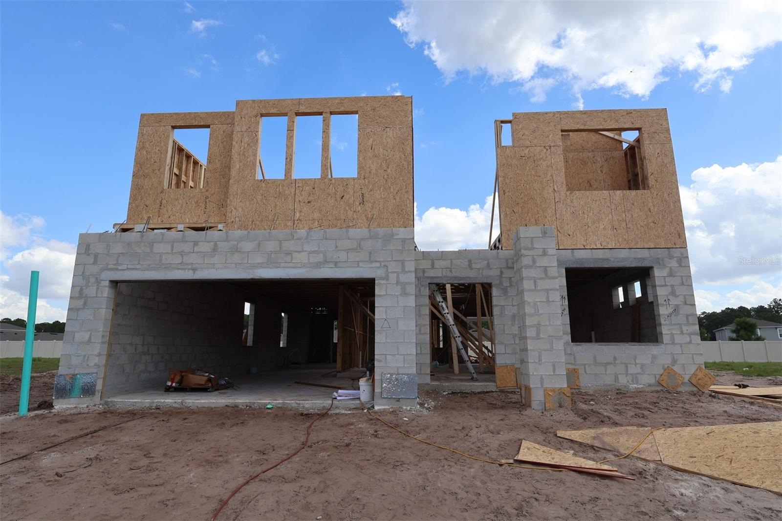 Image 17 of 26 For 6867 Yellow Warbler Bend