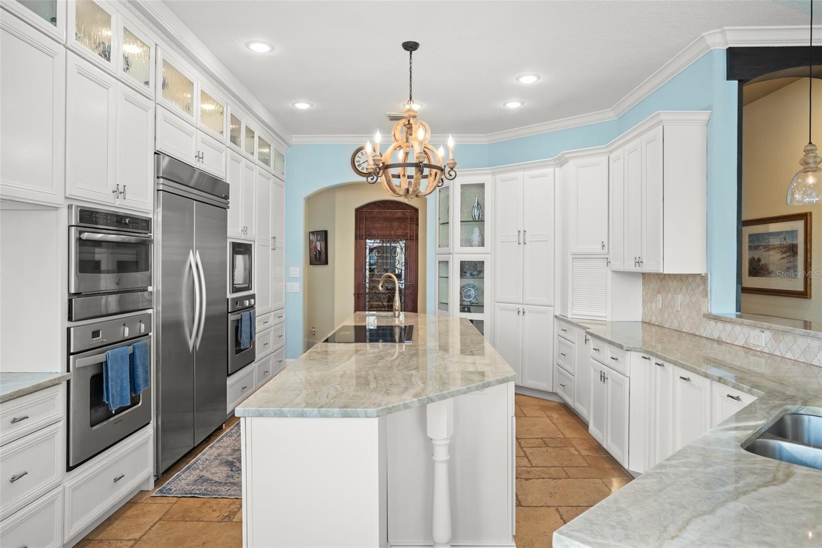 Image 15 of 67 For 12540 Park Avenue