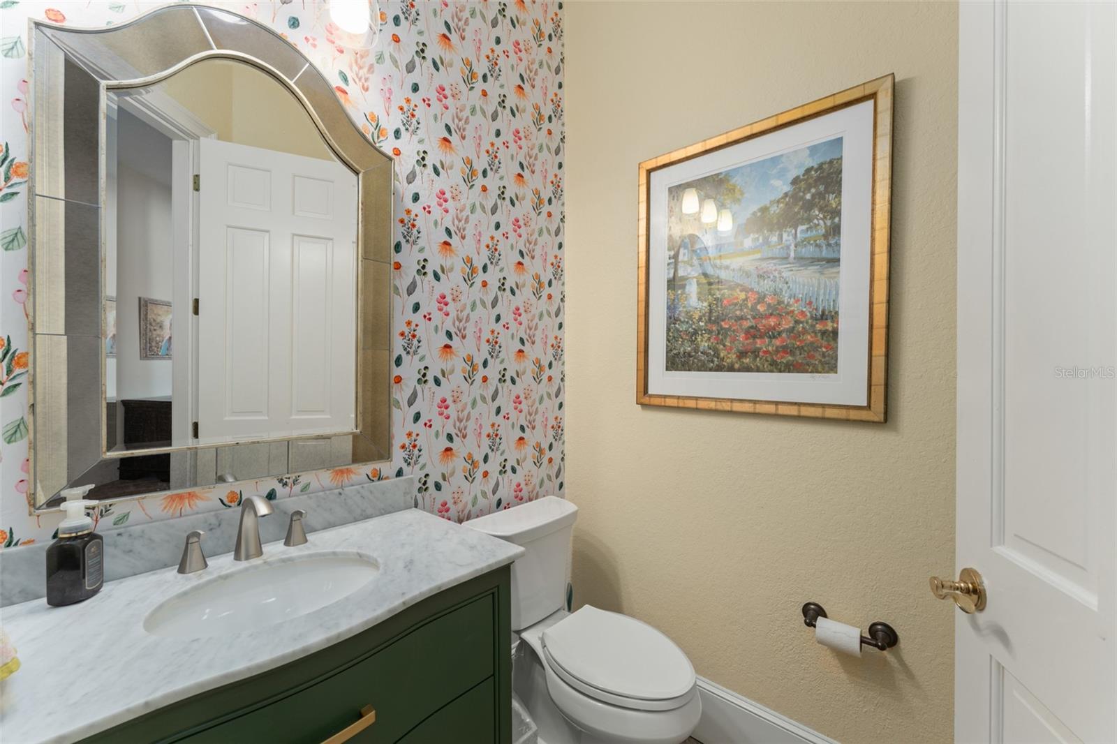 Image 30 of 67 For 12540 Park Avenue