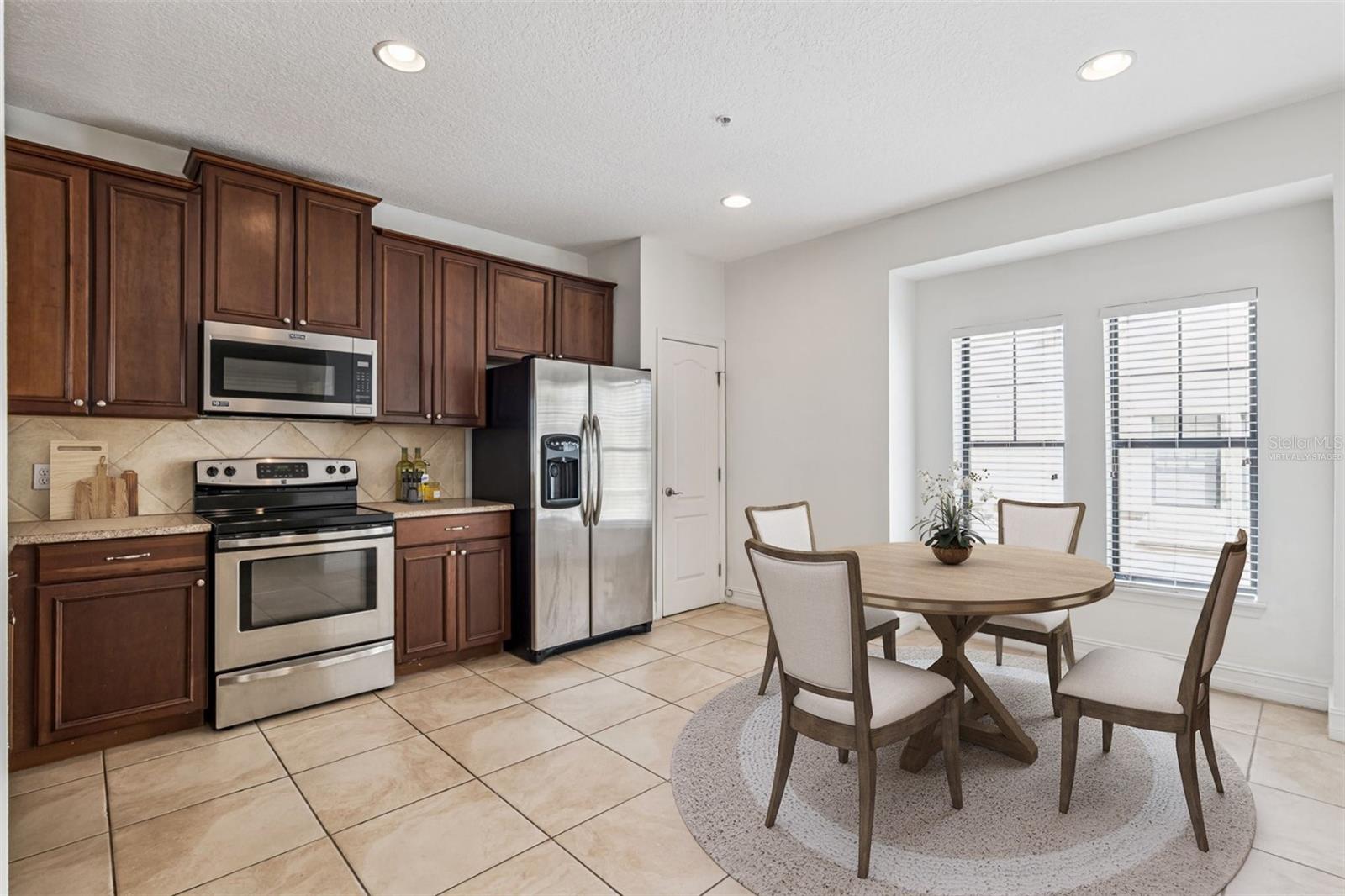 Image 13 of 90 For 5213 Trapani Cove