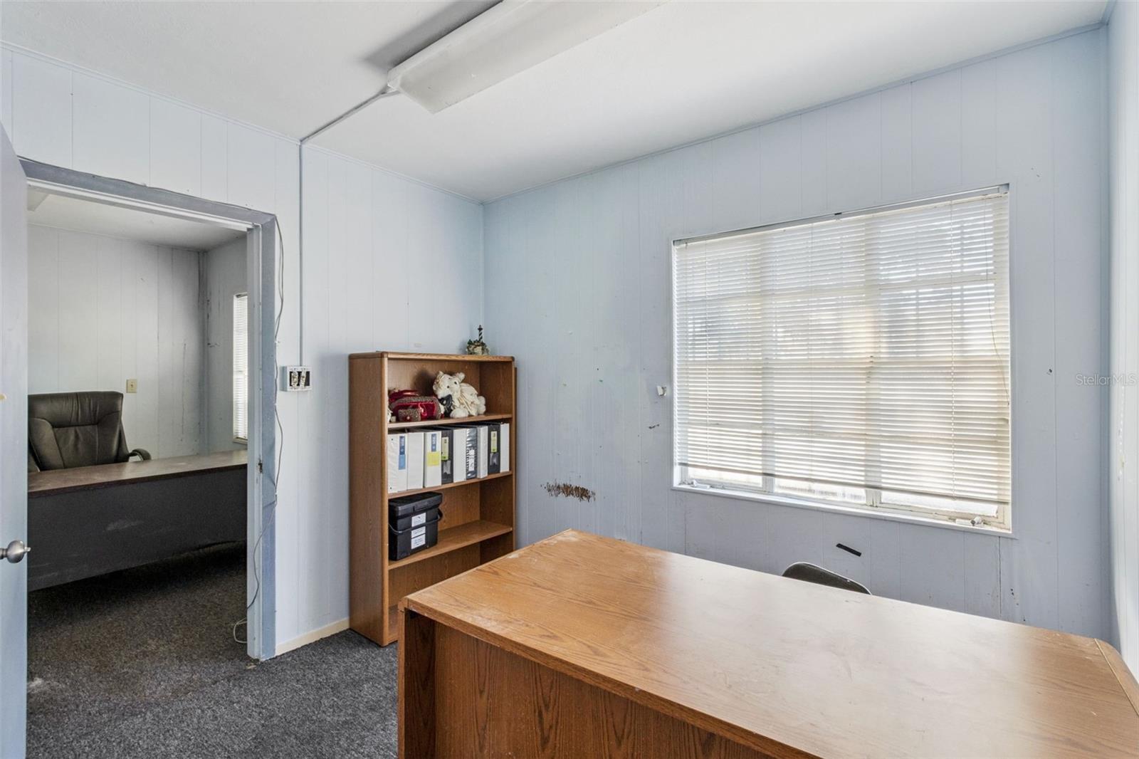 Image 13 of 23 For 1231 Lakeland Hills Boulevard