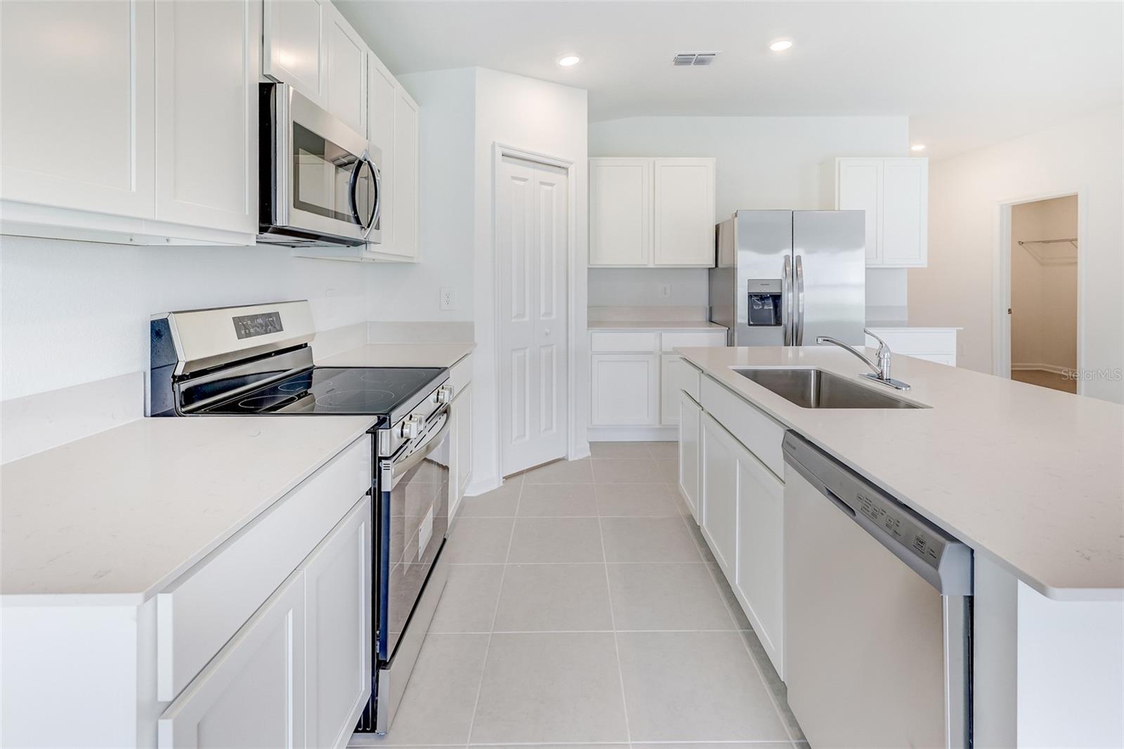 Image 2 of 47 For 4838 Waltham Forest Dr