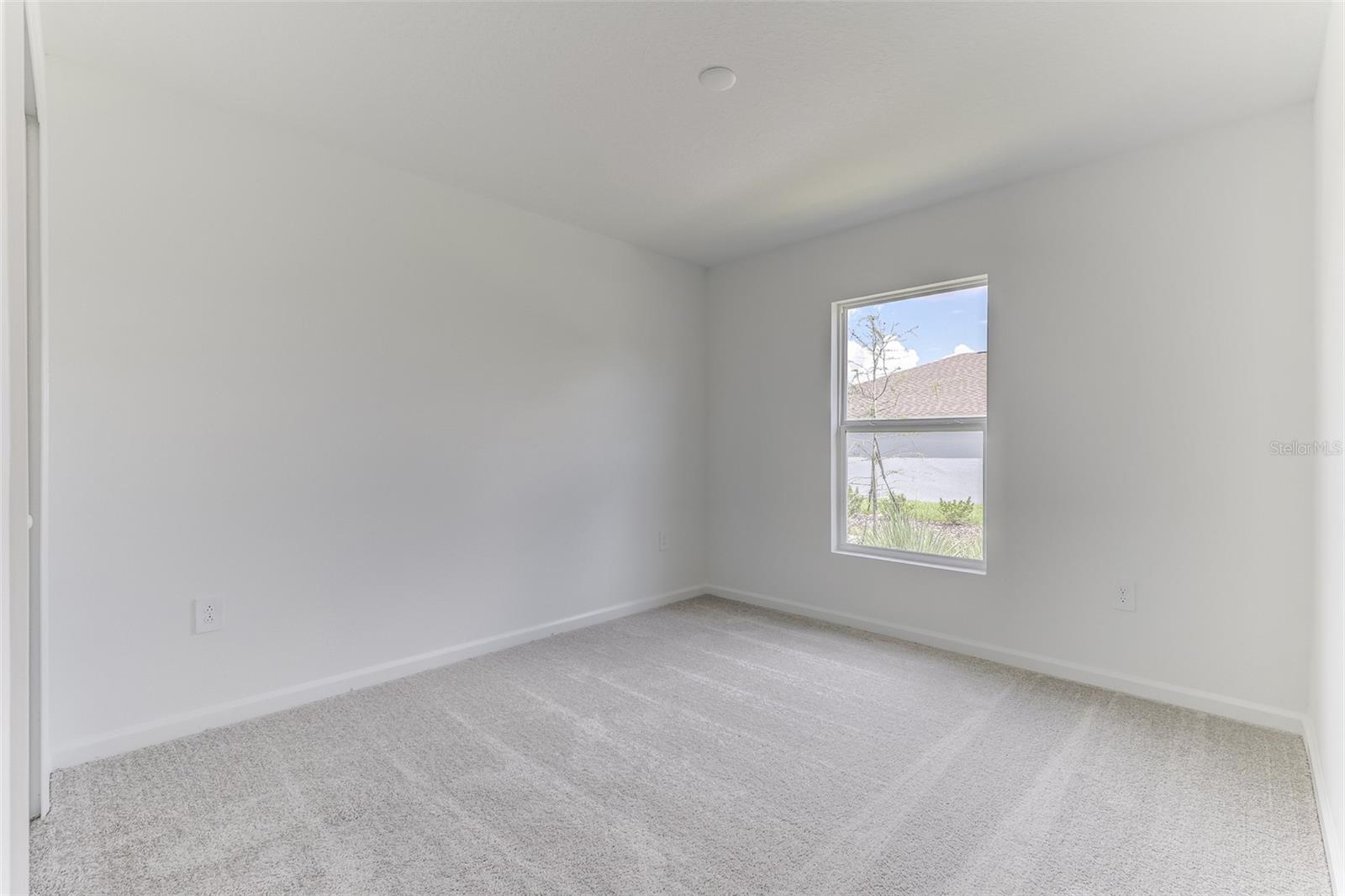 Image 33 of 47 For 4838 Waltham Forest Dr