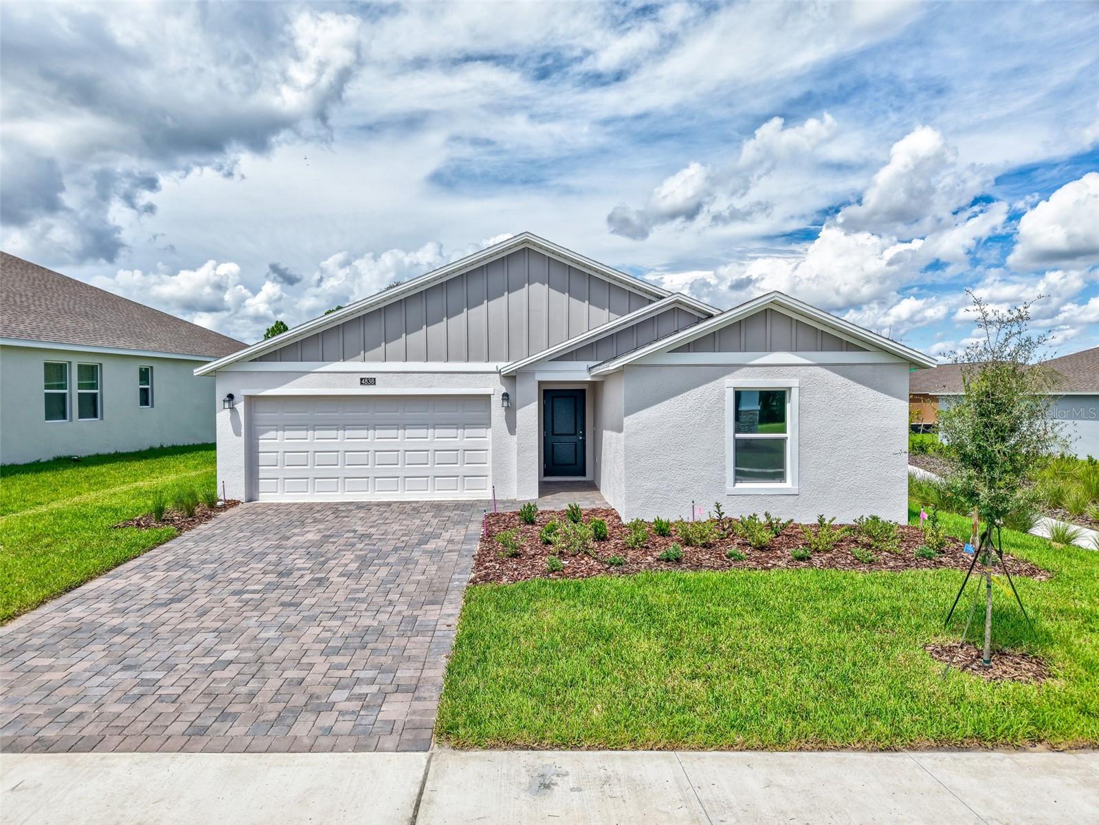 Image 4 of 47 For 4838 Waltham Forest Dr