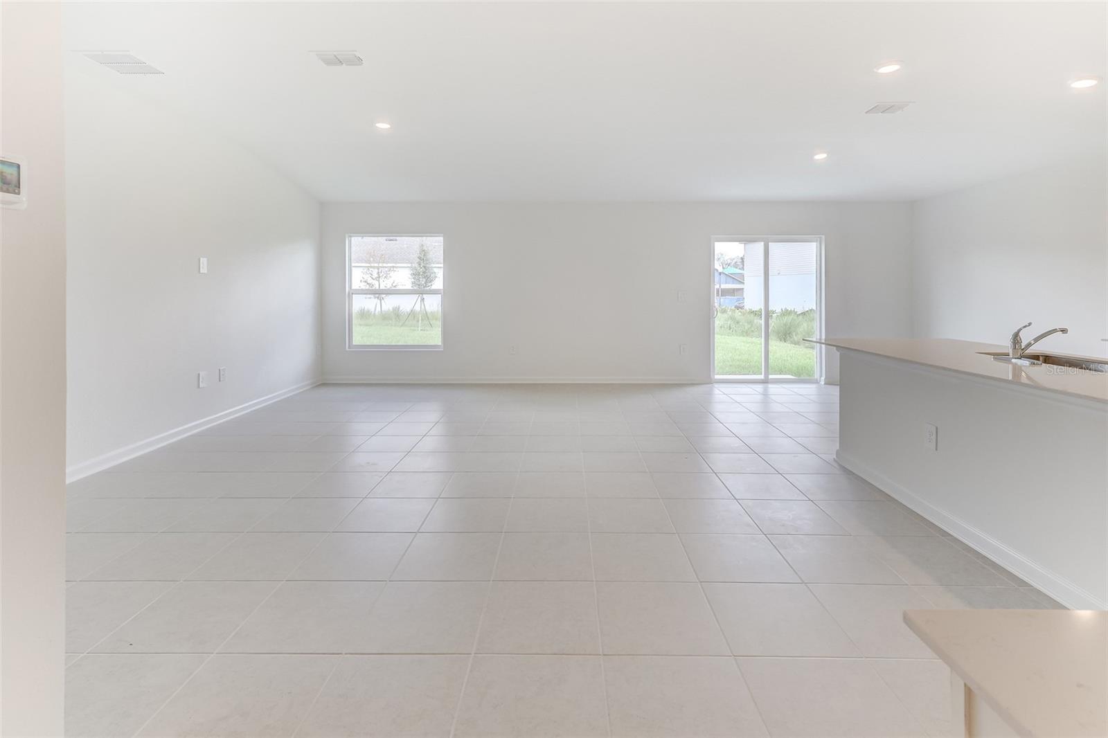 Image 9 of 47 For 4838 Waltham Forest Dr