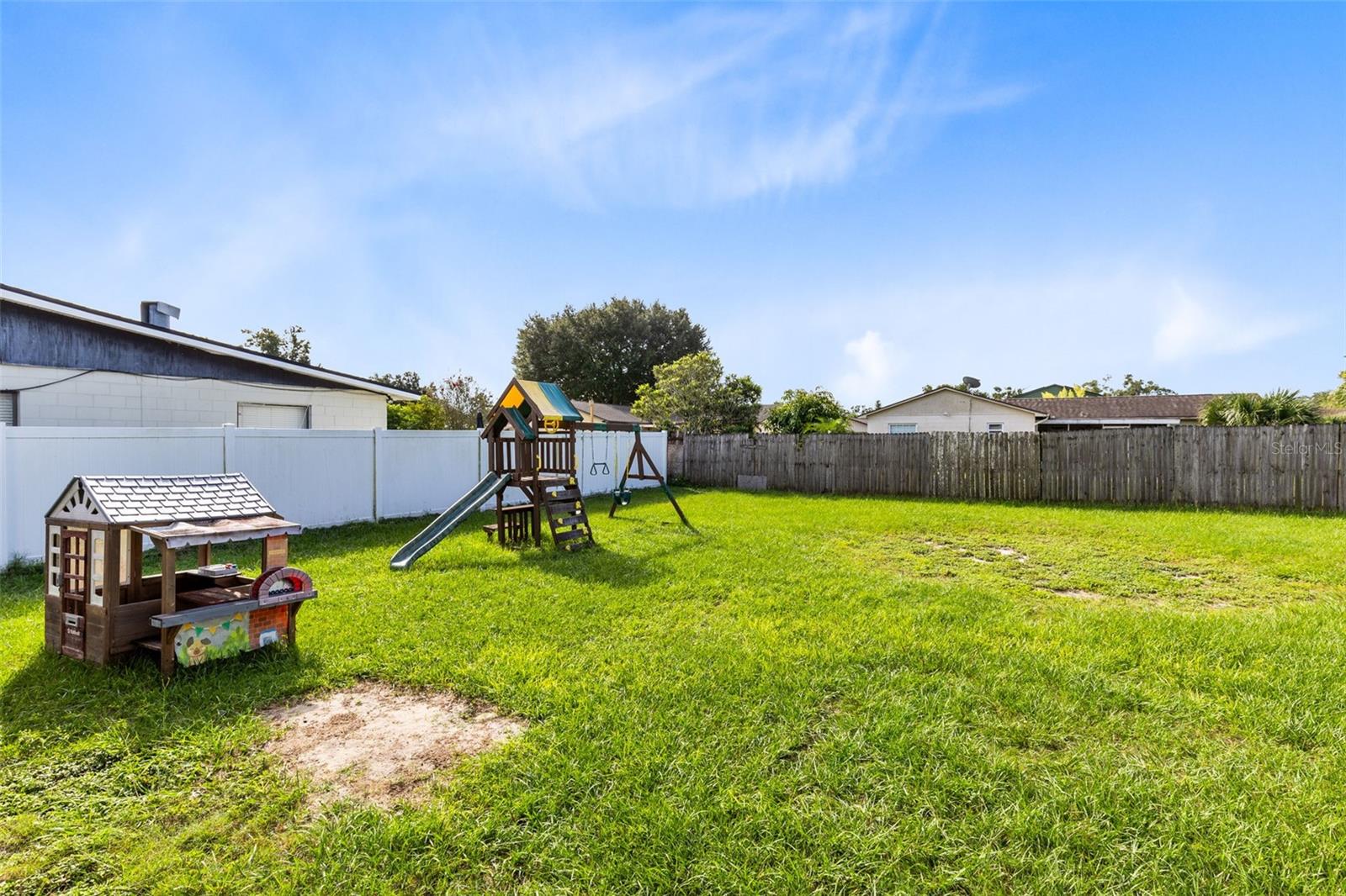 Image 14 of 19 For 3041 Dikewood Court