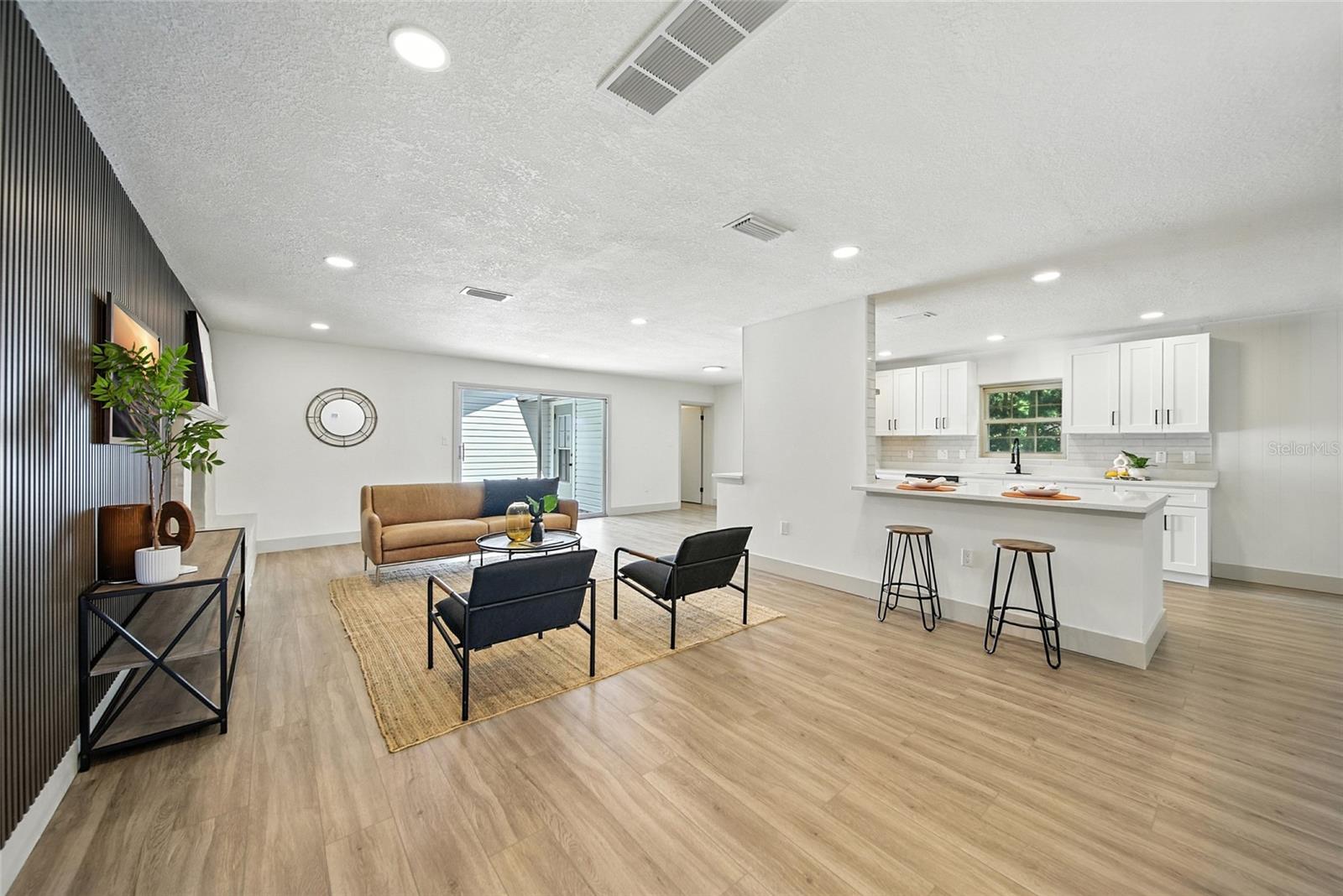 Image 13 of 43 For 620 21st  
