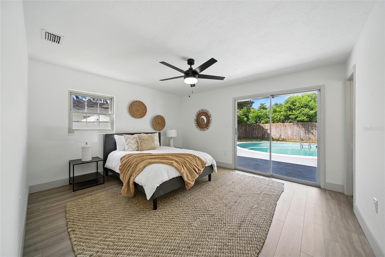 Image 16 of 43 For 620 21st  