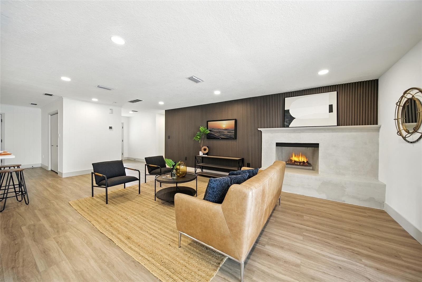 Image 6 of 43 For 620 21st  