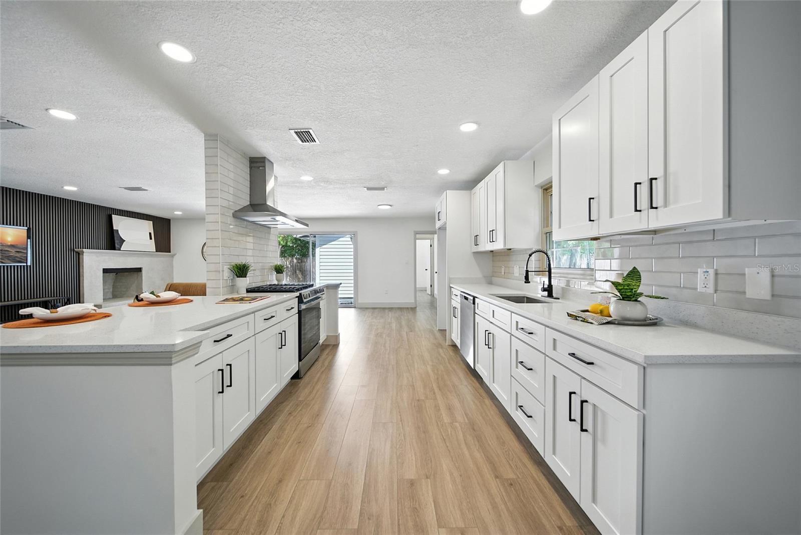 Image 9 of 43 For 620 21st  