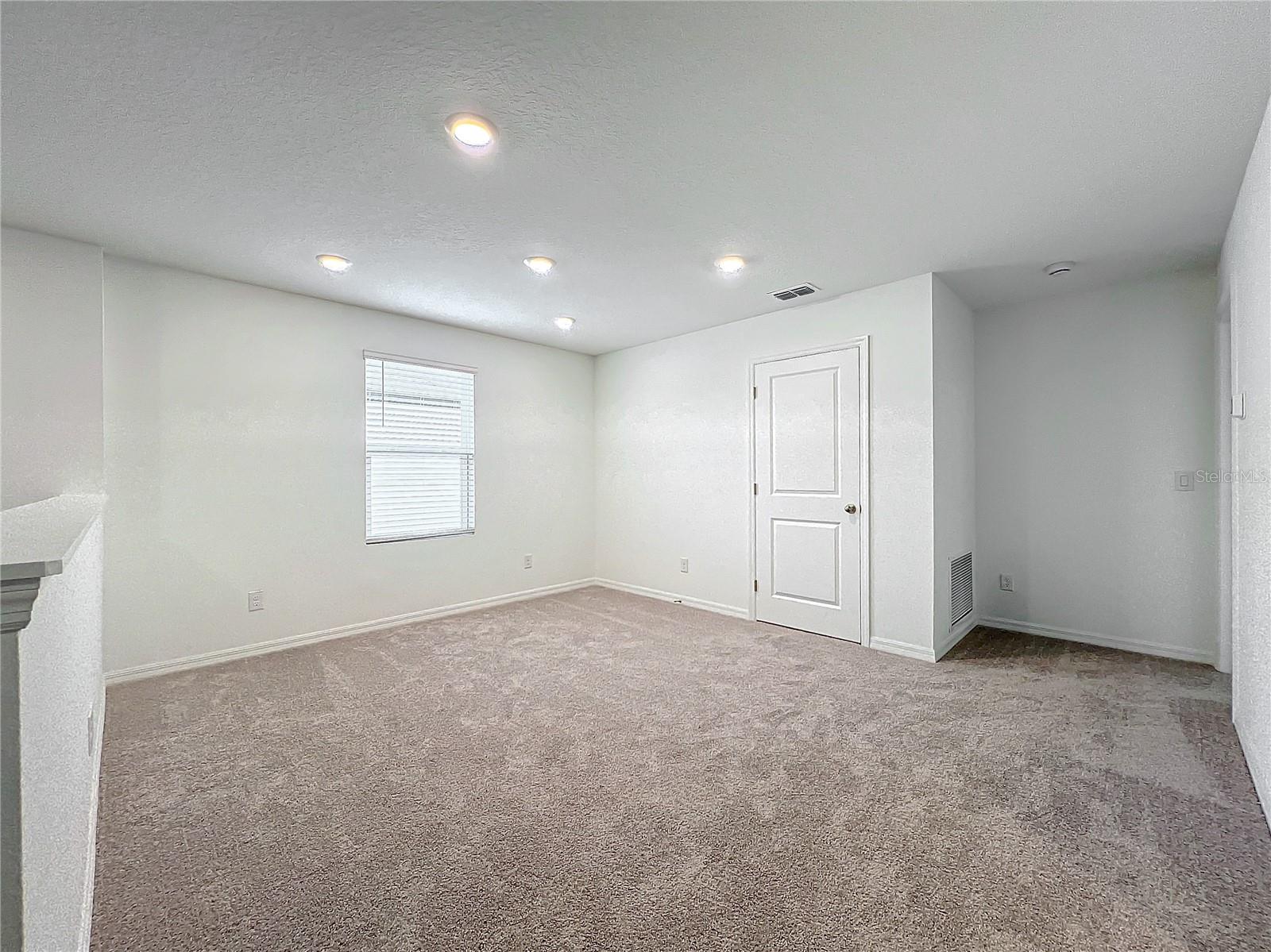 Image 35 of 83 For 1679 Meadowlark Drive