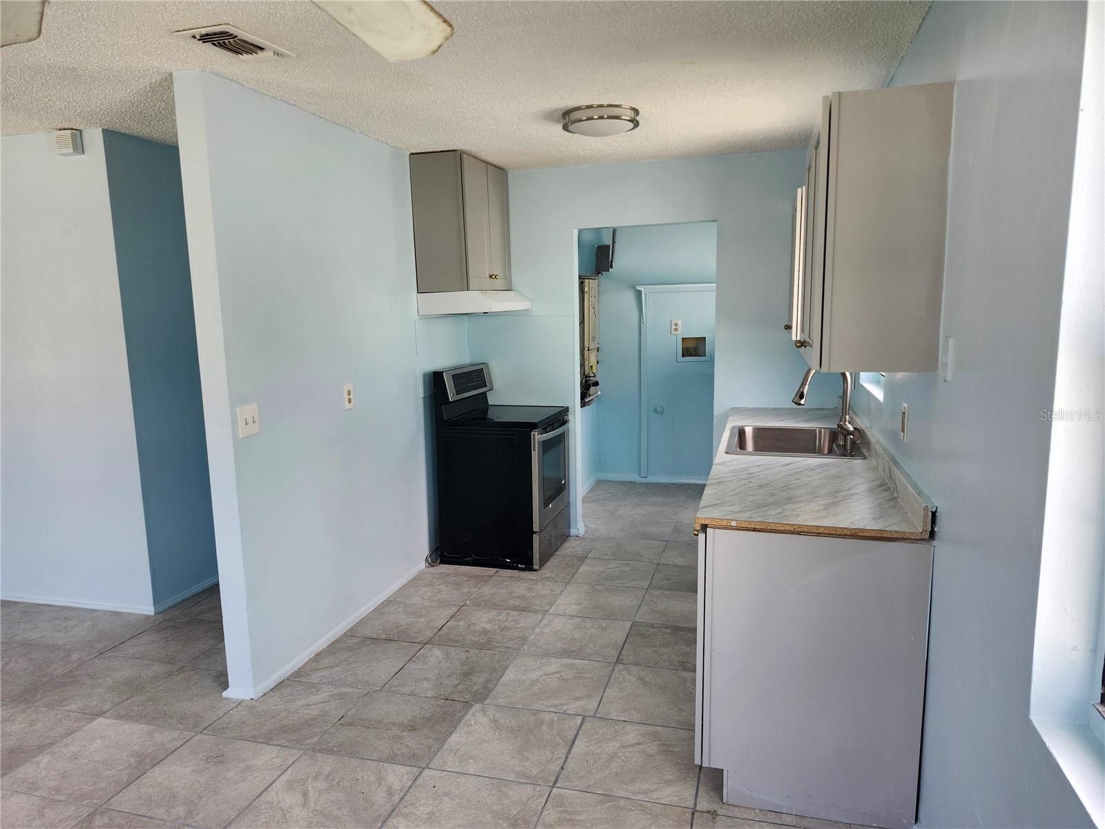 Image 10 of 26 For 1038 26th Street