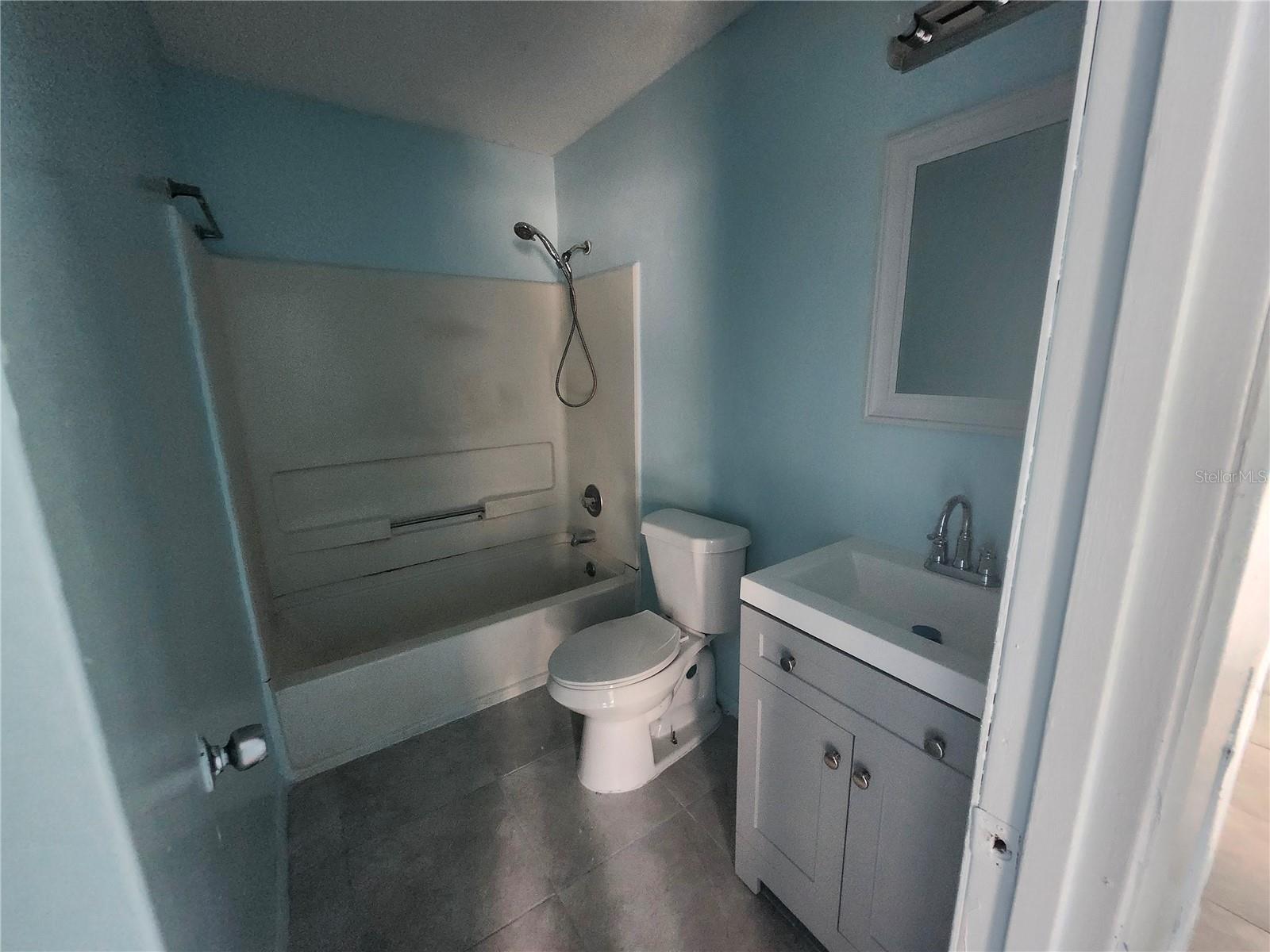 Image 16 of 26 For 1038 26th Street