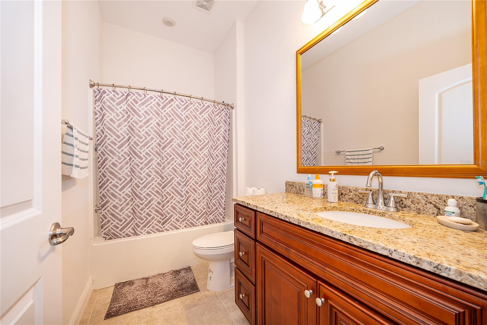 Image 14 of 31 For 2812 Shantiniketan Boulevard I-12