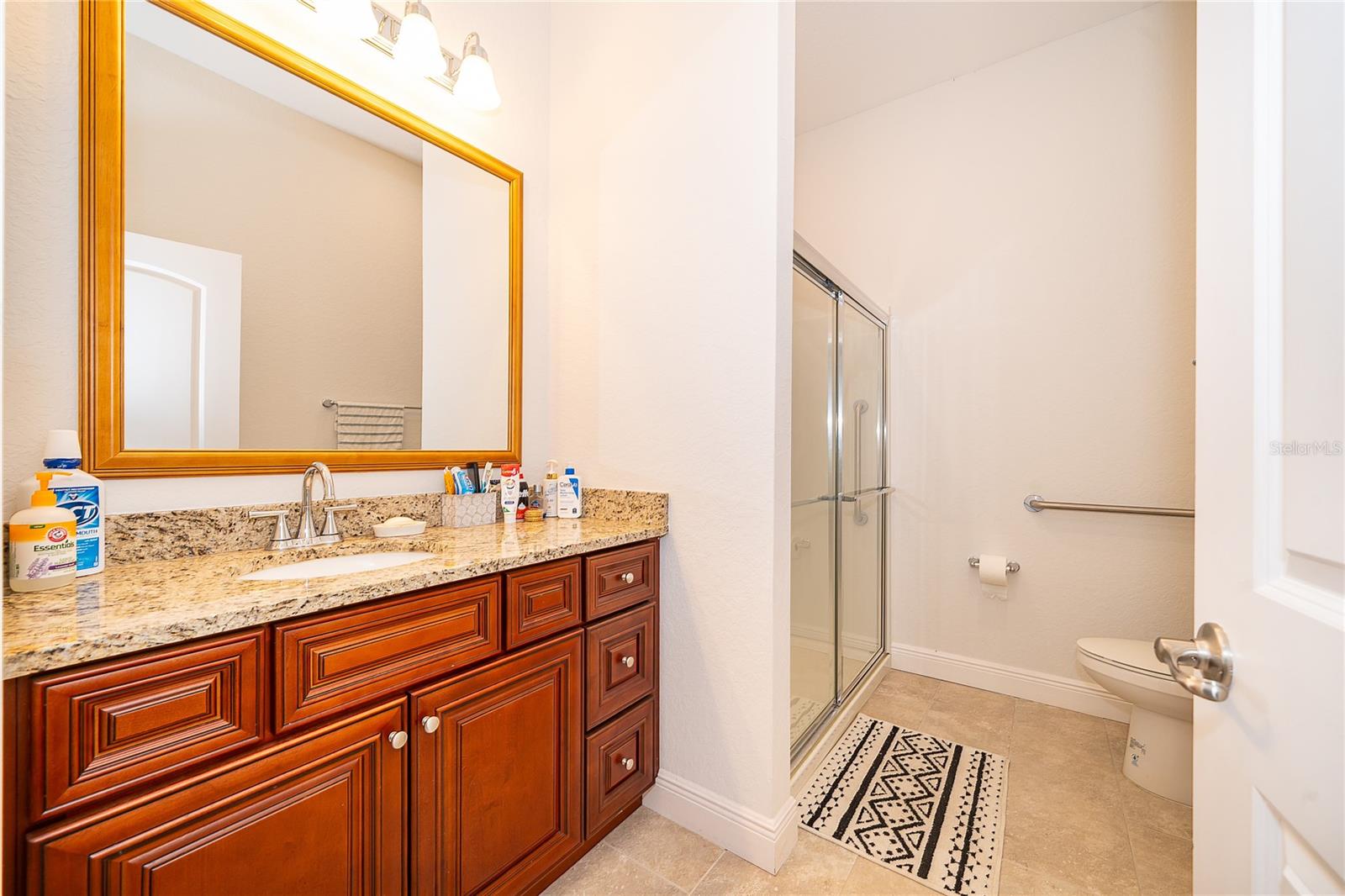 Image 20 of 31 For 2812 Shantiniketan Boulevard I-12