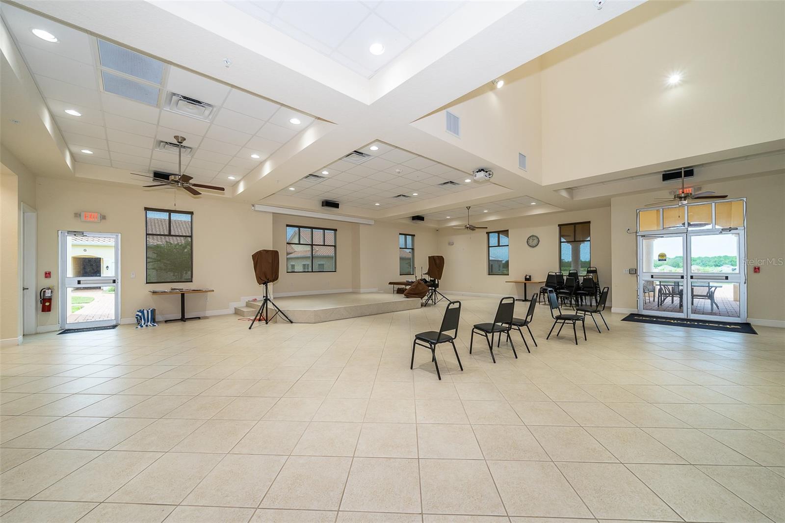 Image 30 of 31 For 2812 Shantiniketan Boulevard I-12