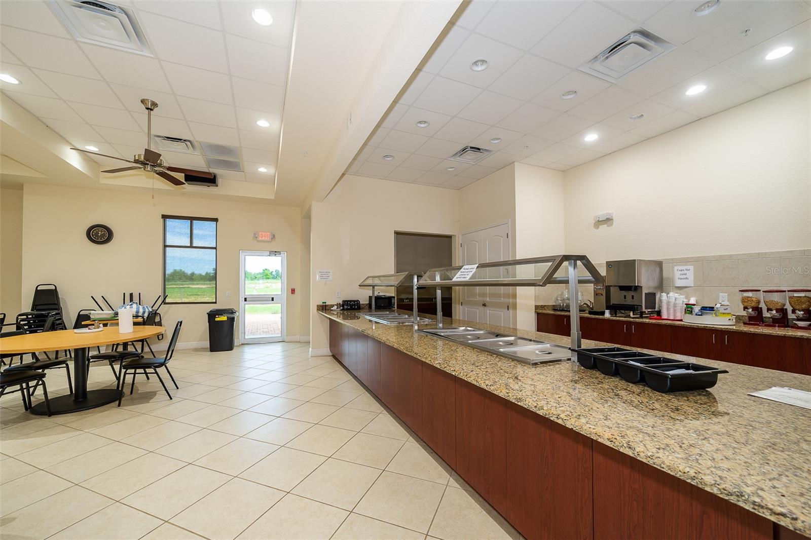 Image 4 of 31 For 2812 Shantiniketan Boulevard I-12