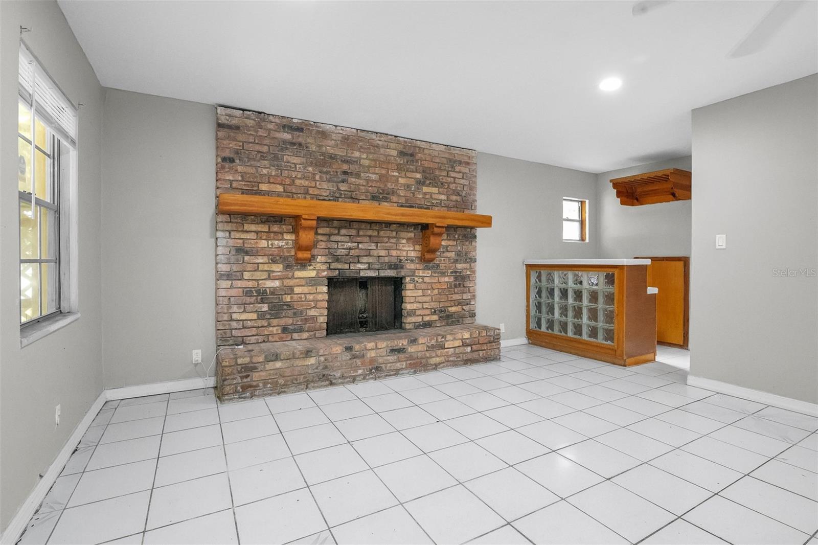 Image 13 of 29 For 5911 Fernhill Drive