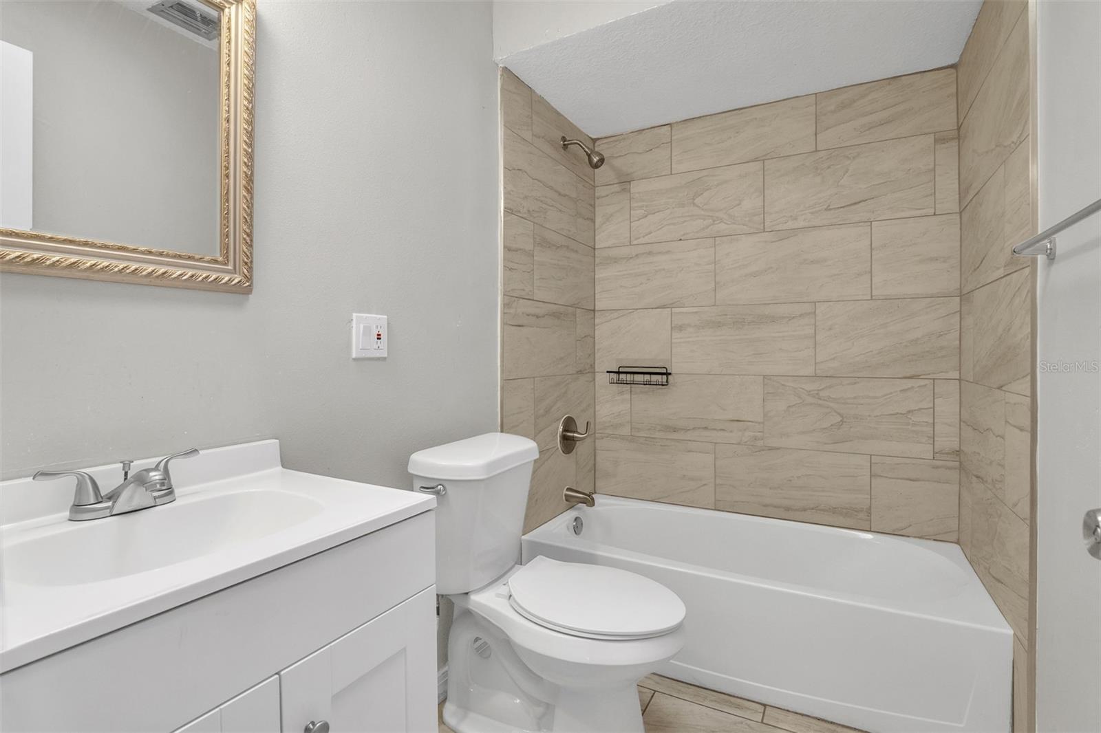 Image 22 of 29 For 5911 Fernhill Drive