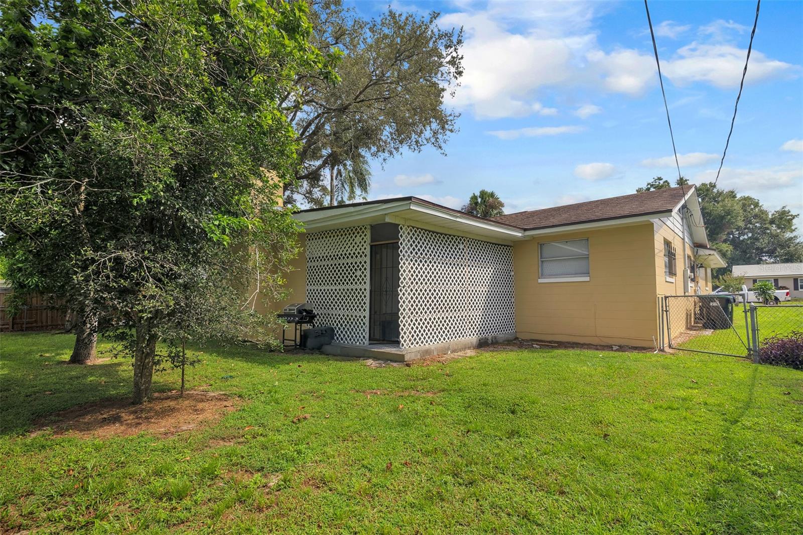 Image 26 of 29 For 5911 Fernhill Drive