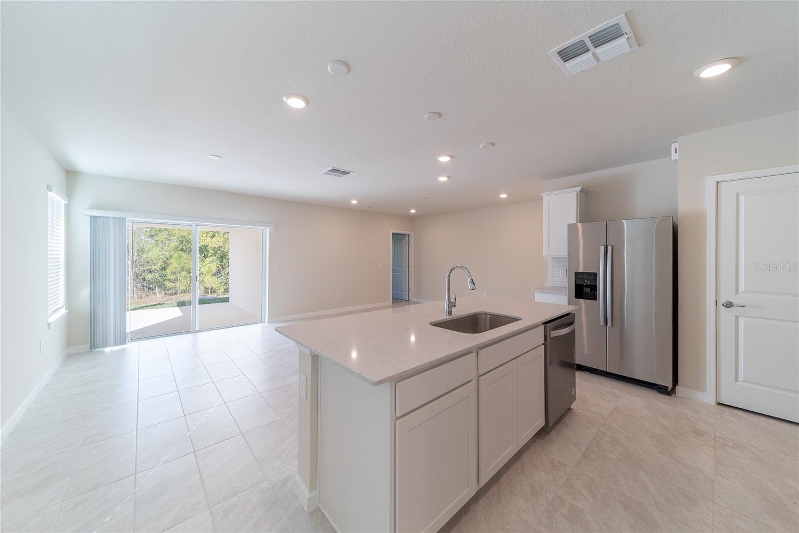 Image 4 of 31 For 17193 Cagan Crossings Boulevard