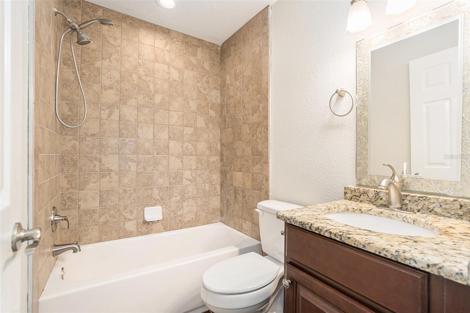 Image 20 of 27 For 8010 Buttonball Lane