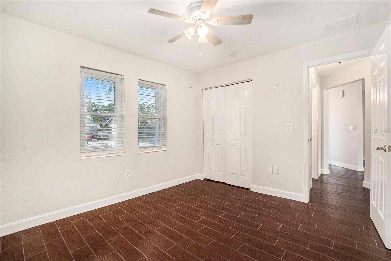 Image 22 of 27 For 8010 Buttonball Lane