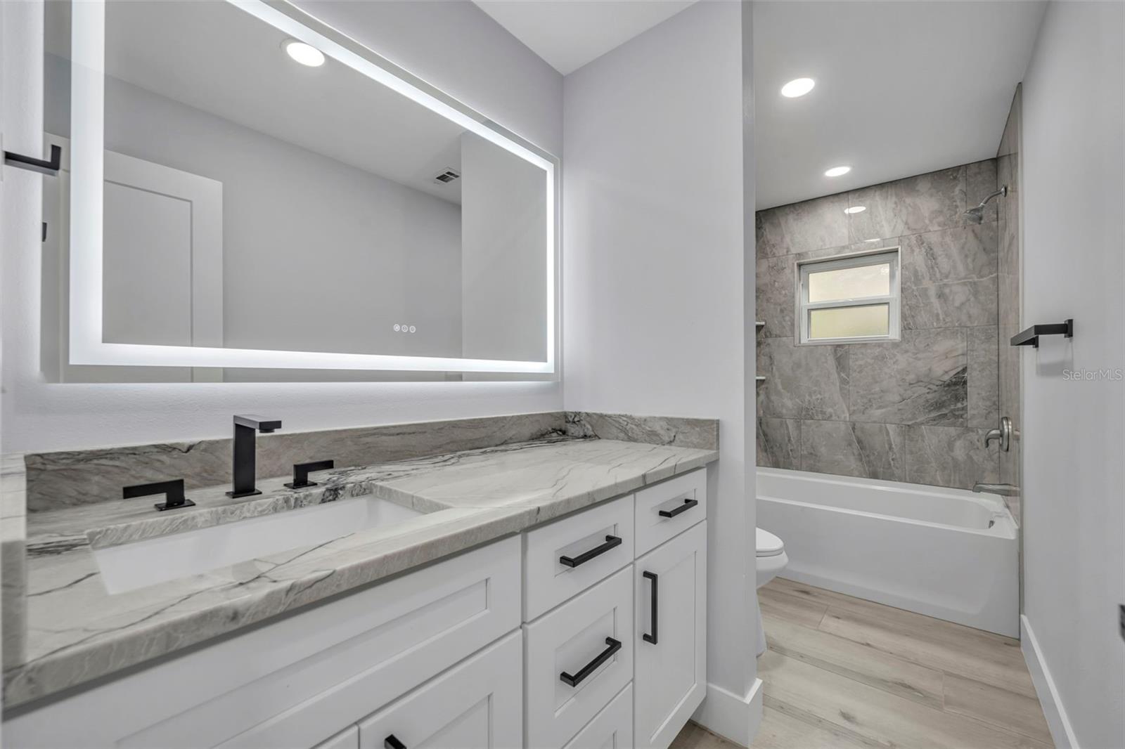 Image 30 of 65 For 672 Silver Creek Drive