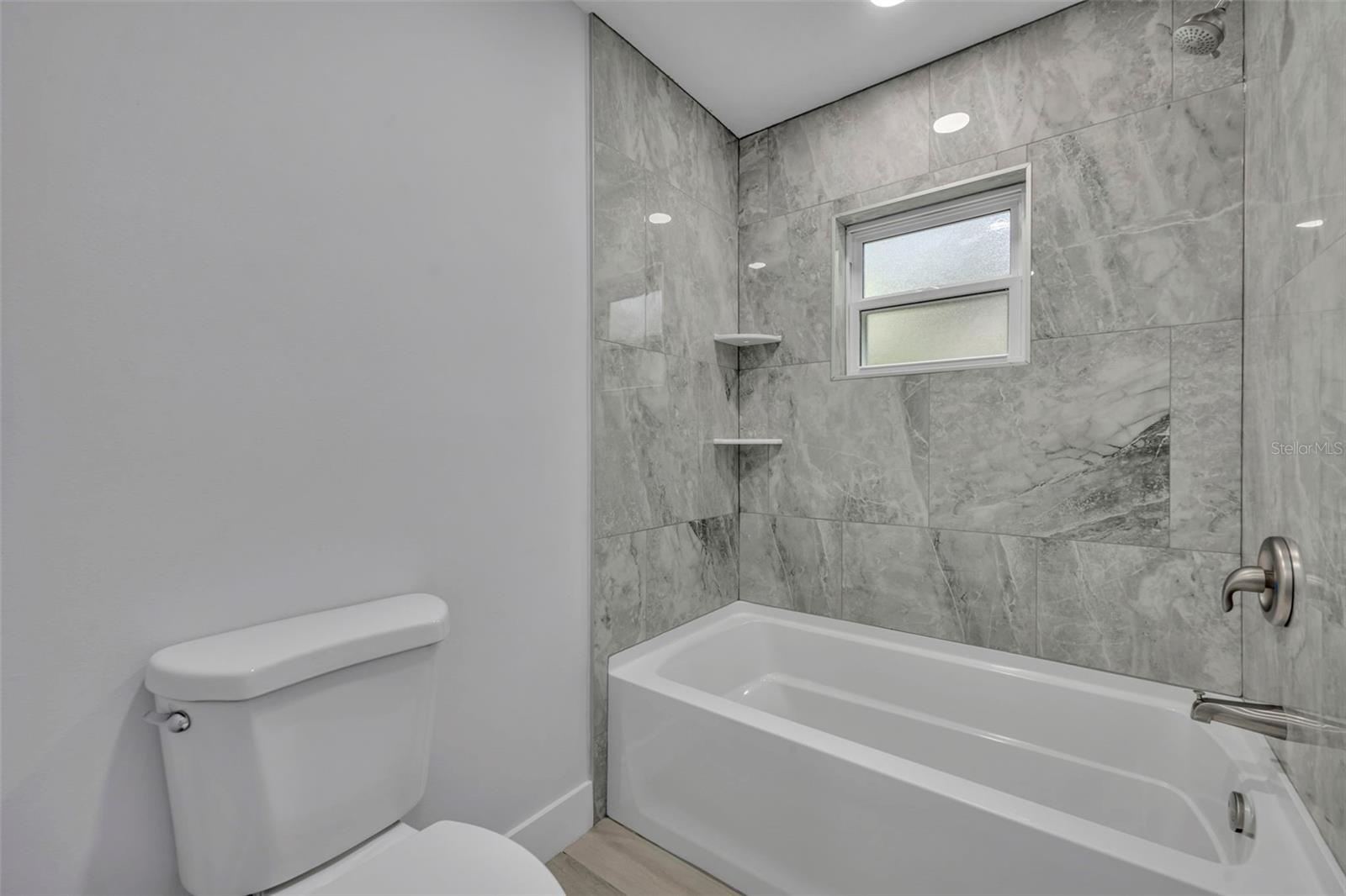 Image 31 of 65 For 672 Silver Creek Drive