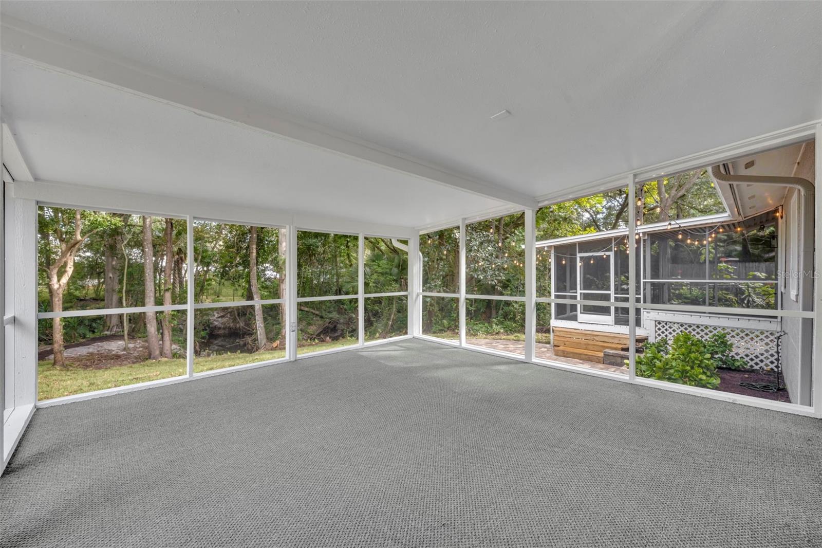 Image 36 of 65 For 672 Silver Creek Drive